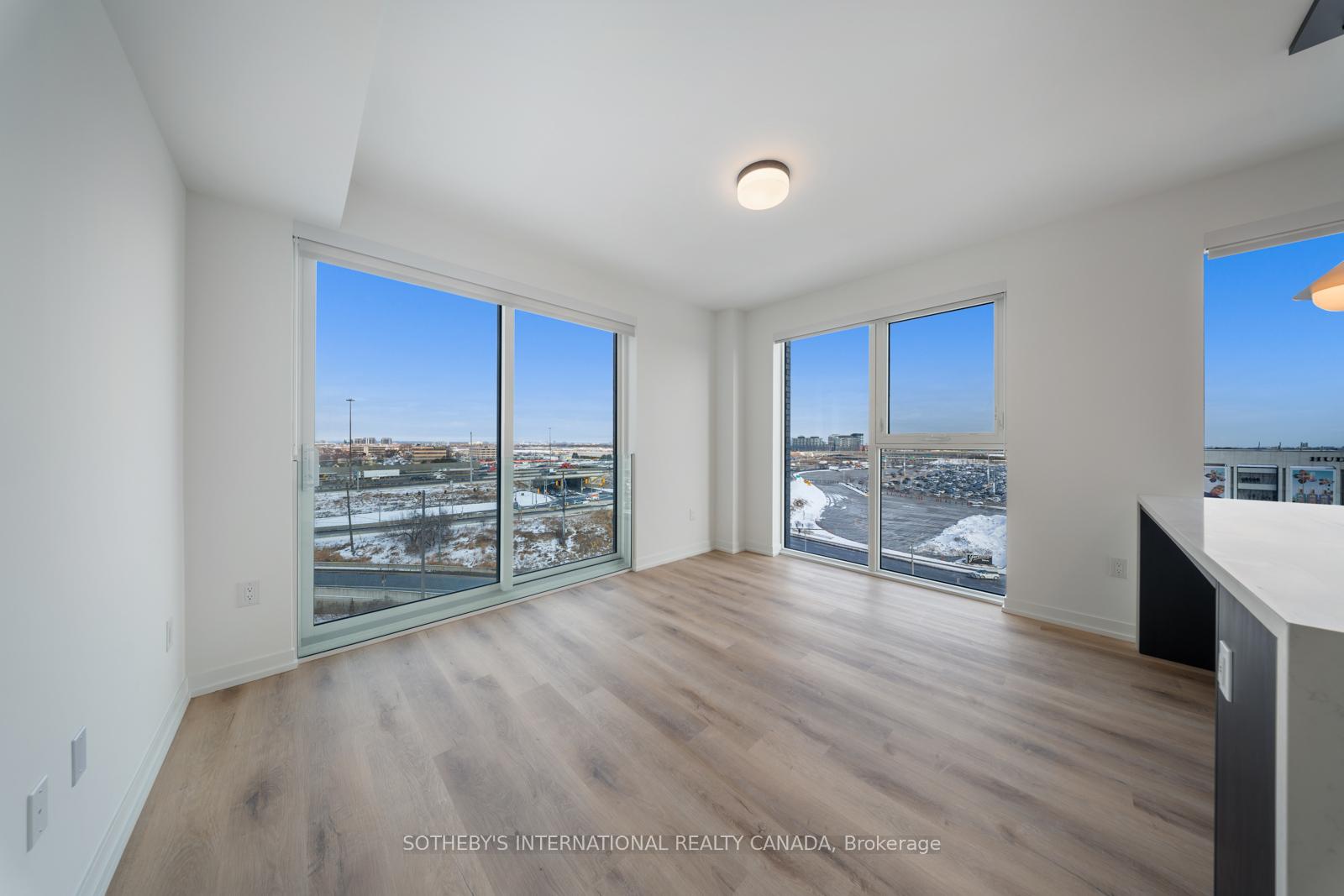 5 York Garden Way 502