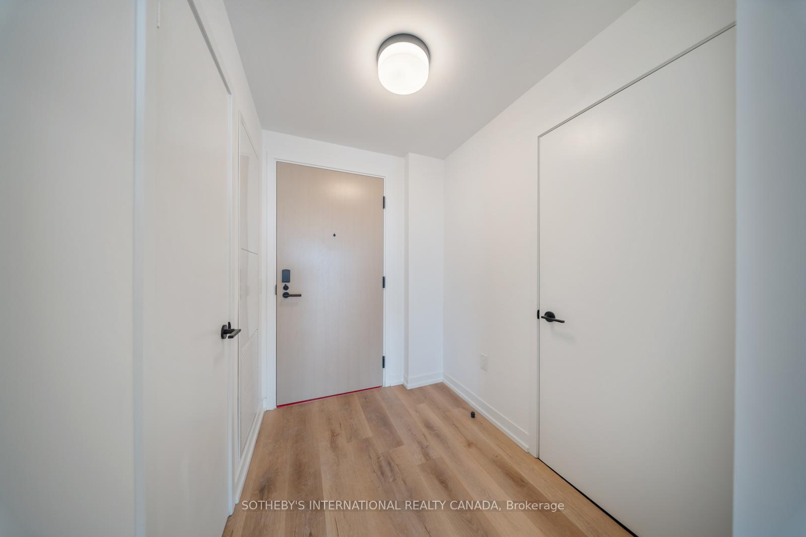 5 York Garden Way 502