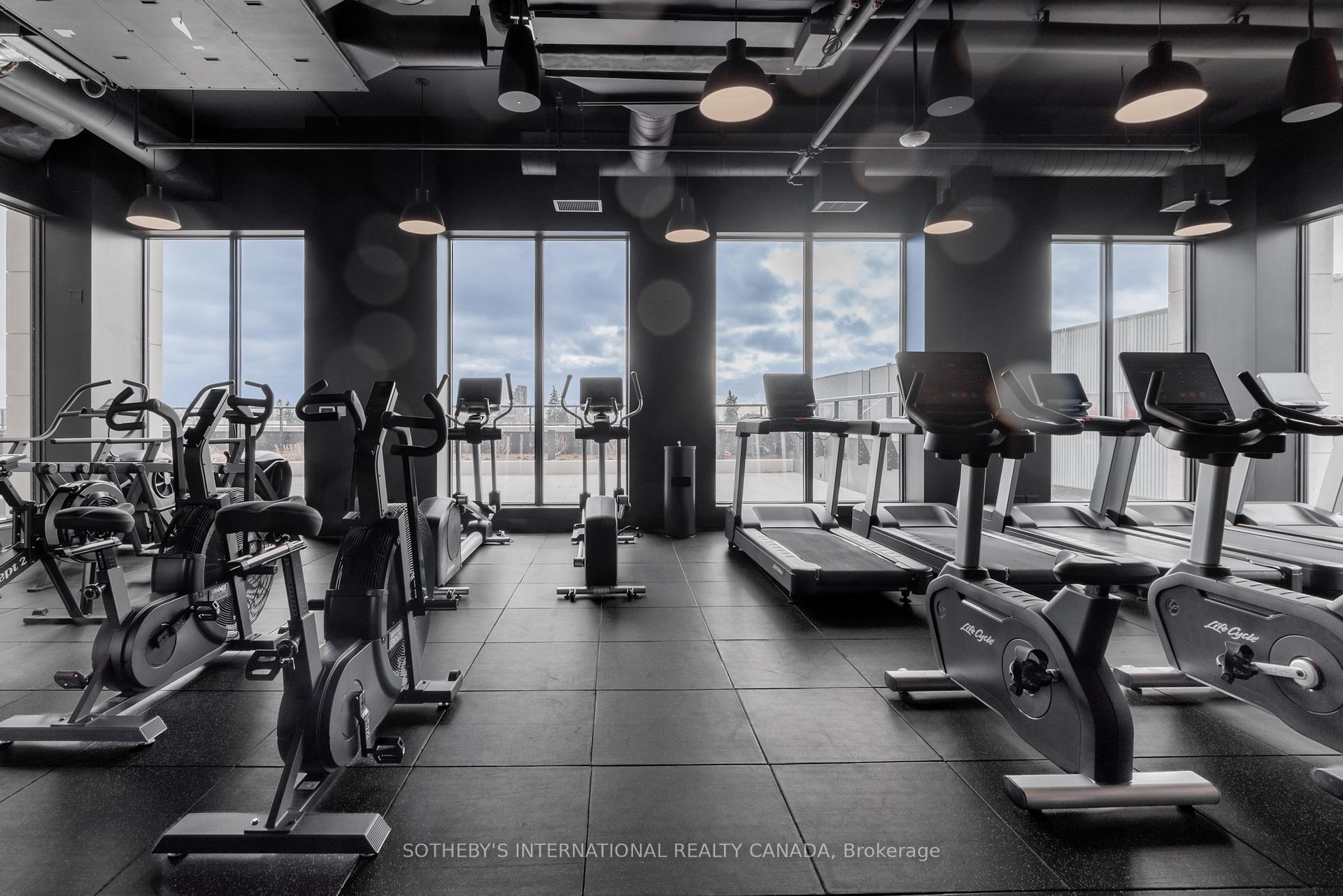 31 York Garden Way 505