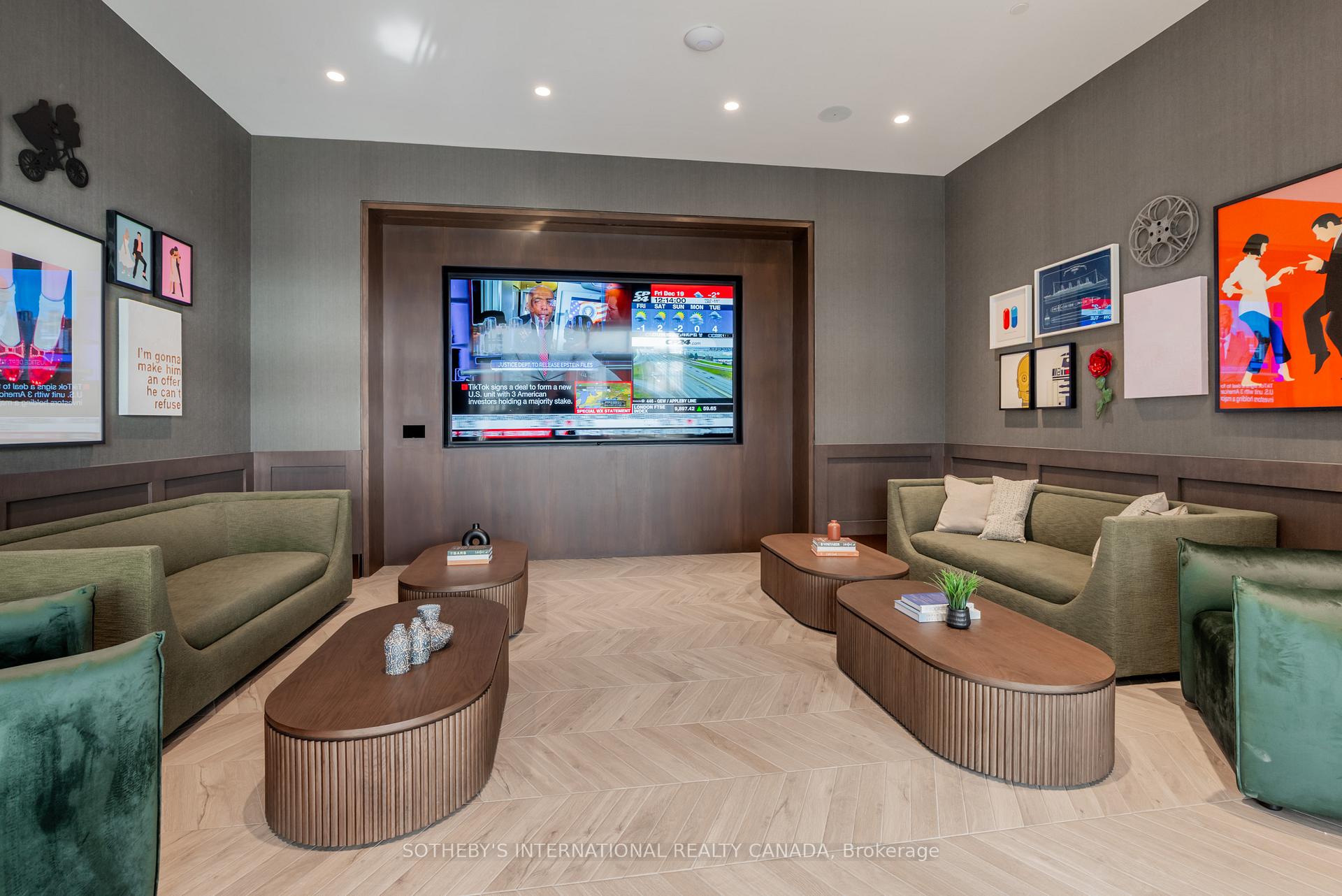 31 York Garden Way 505