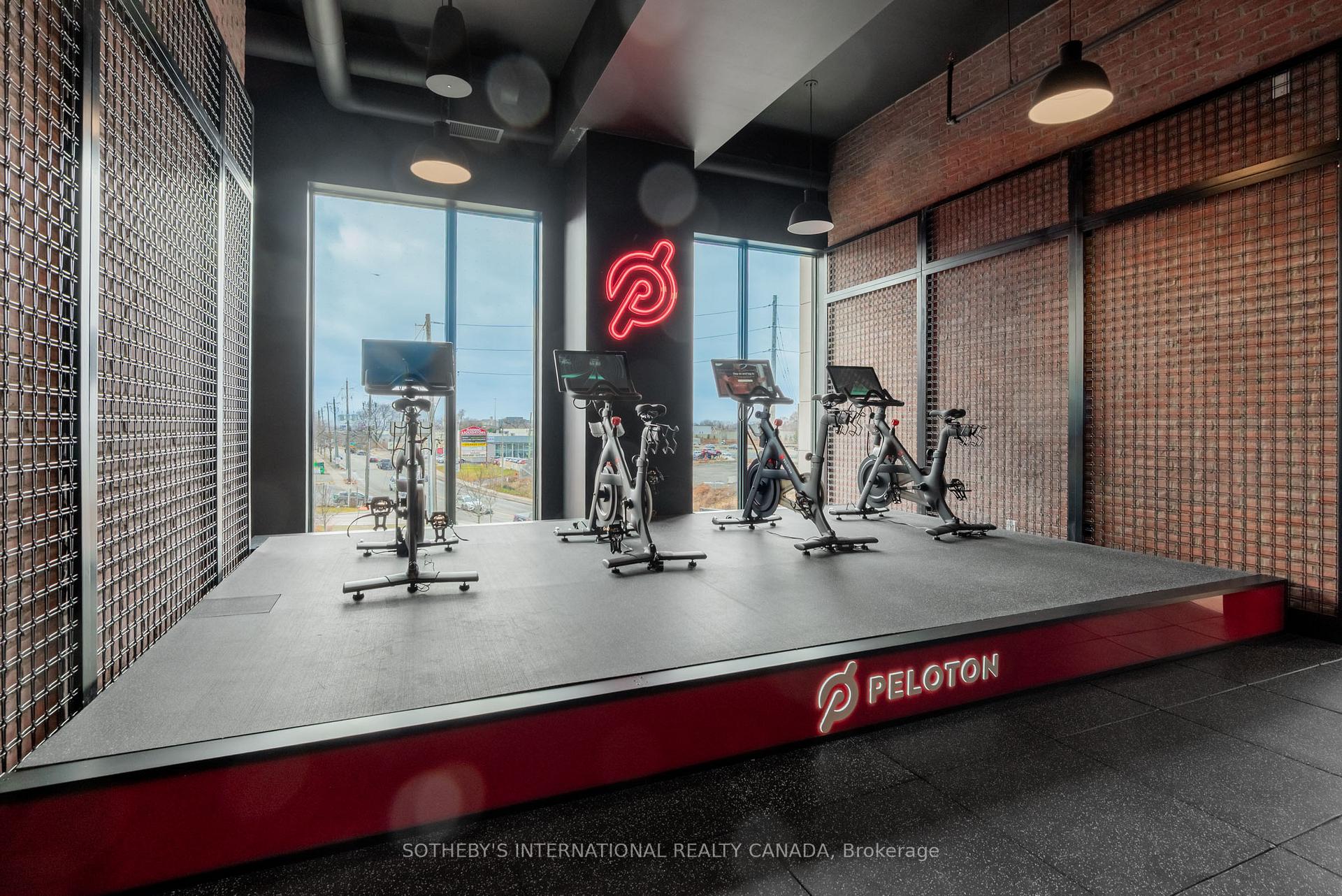 31 York Garden Way 1001