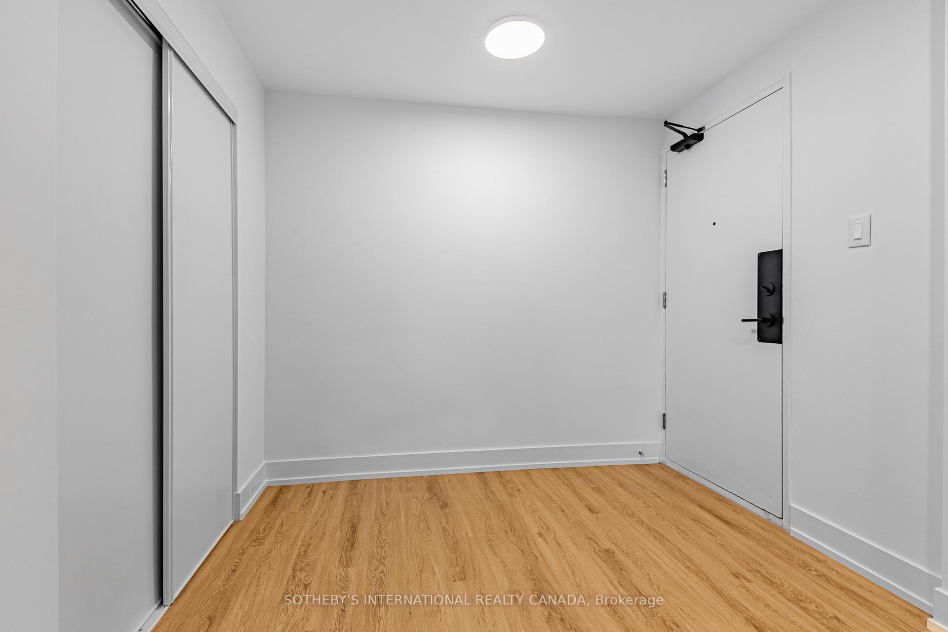 115 Tyndall Avenue S1001