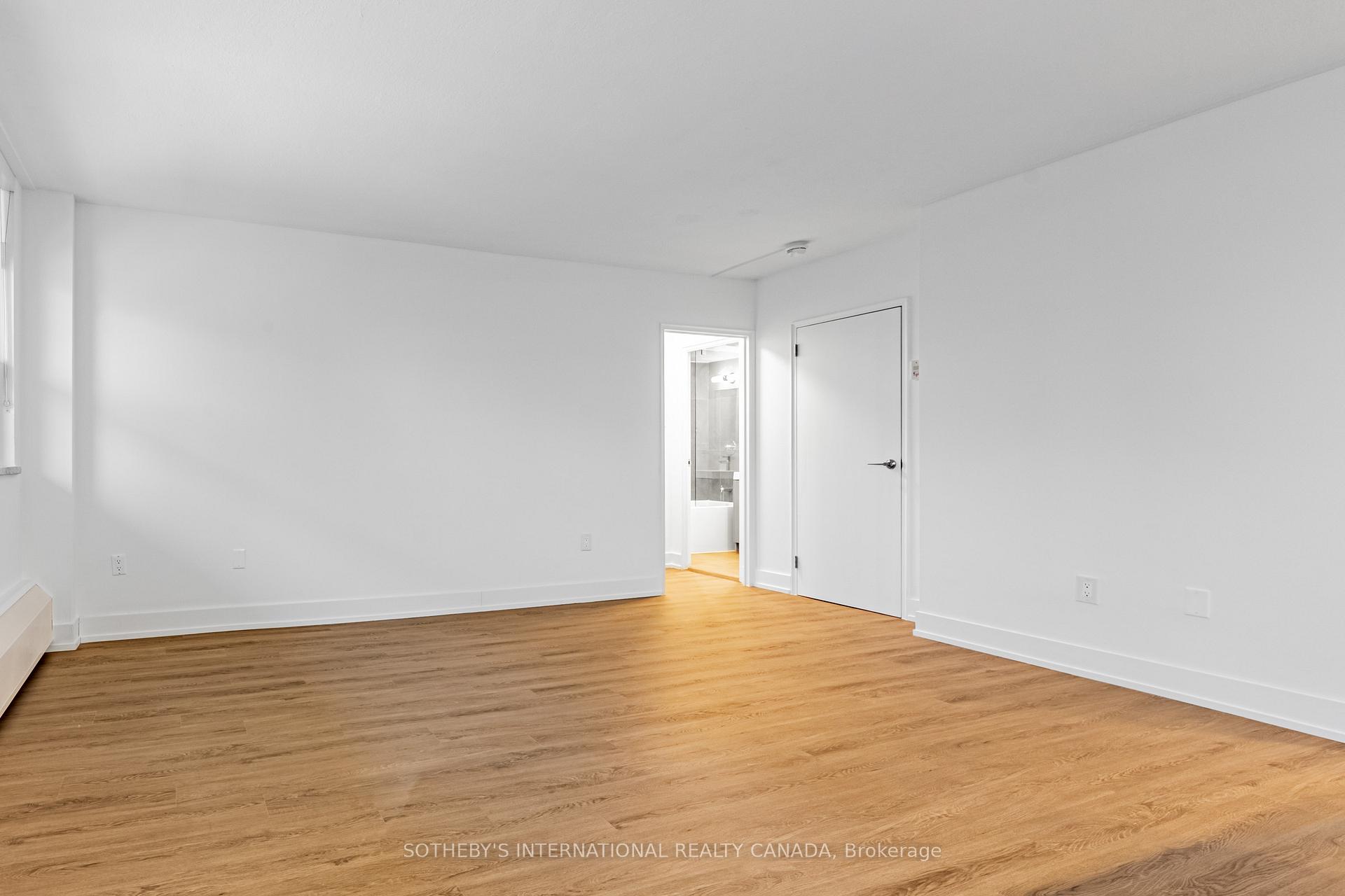 115 Tyndall Avenue S1001