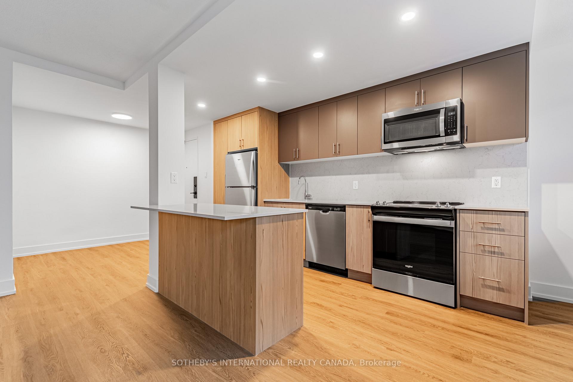 115 Tyndall Avenue S1001