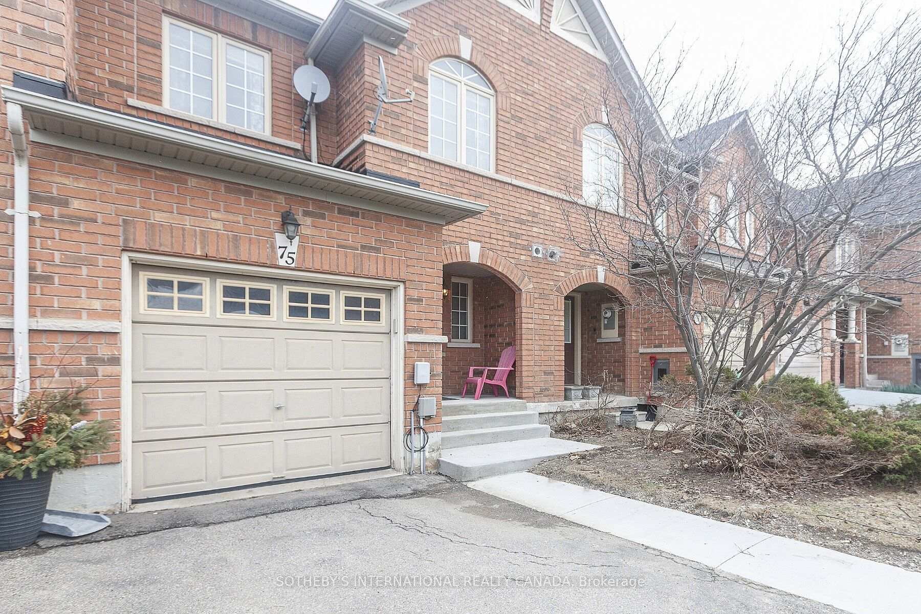 75 Rockgarden Trail