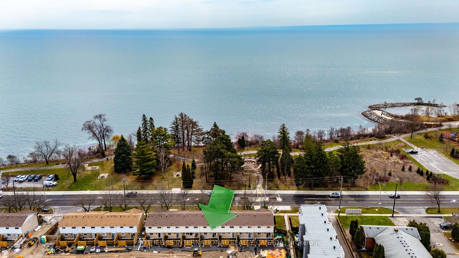 5475 Lakeshore Road 113