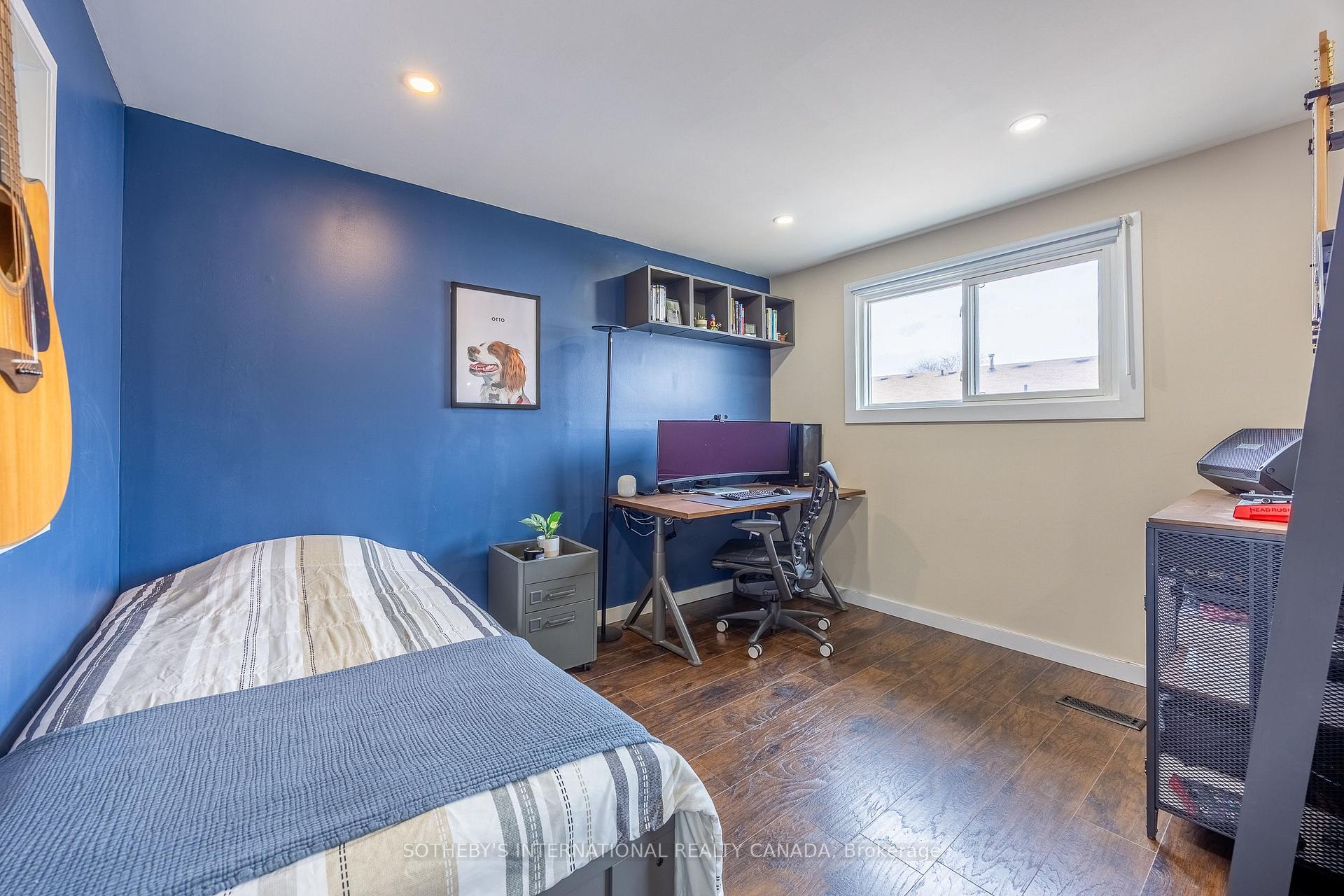 5475 Lakeshore Road 113