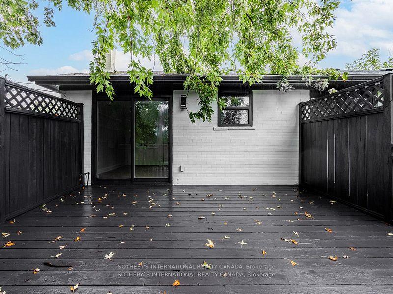 222 Hammersmith Court Upper