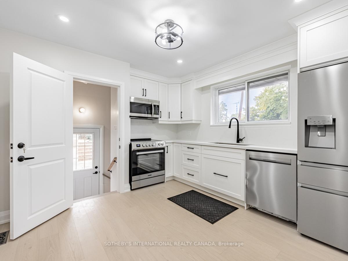 222 Hammersmith Court Upper