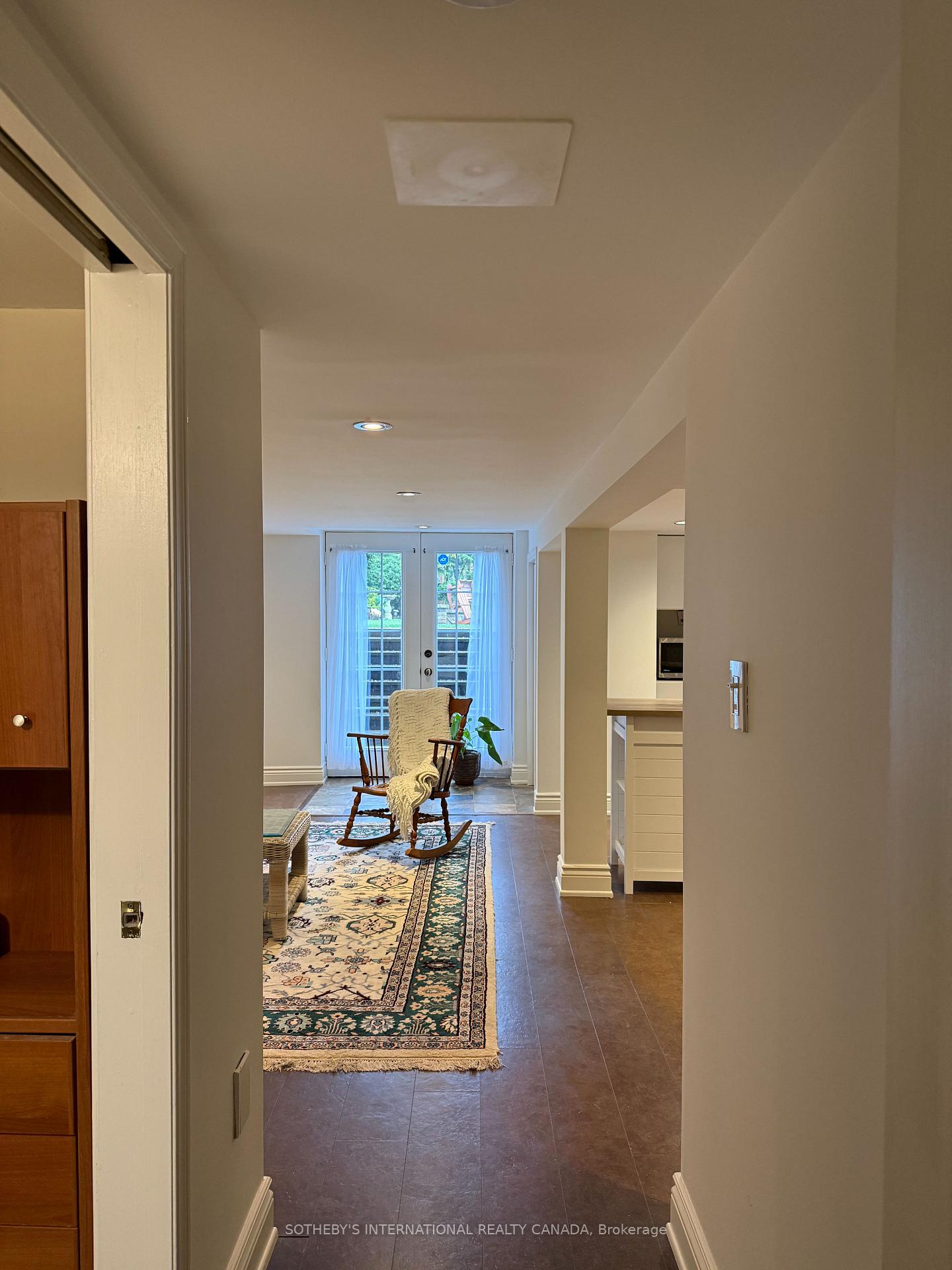 31 Maple Avenue N