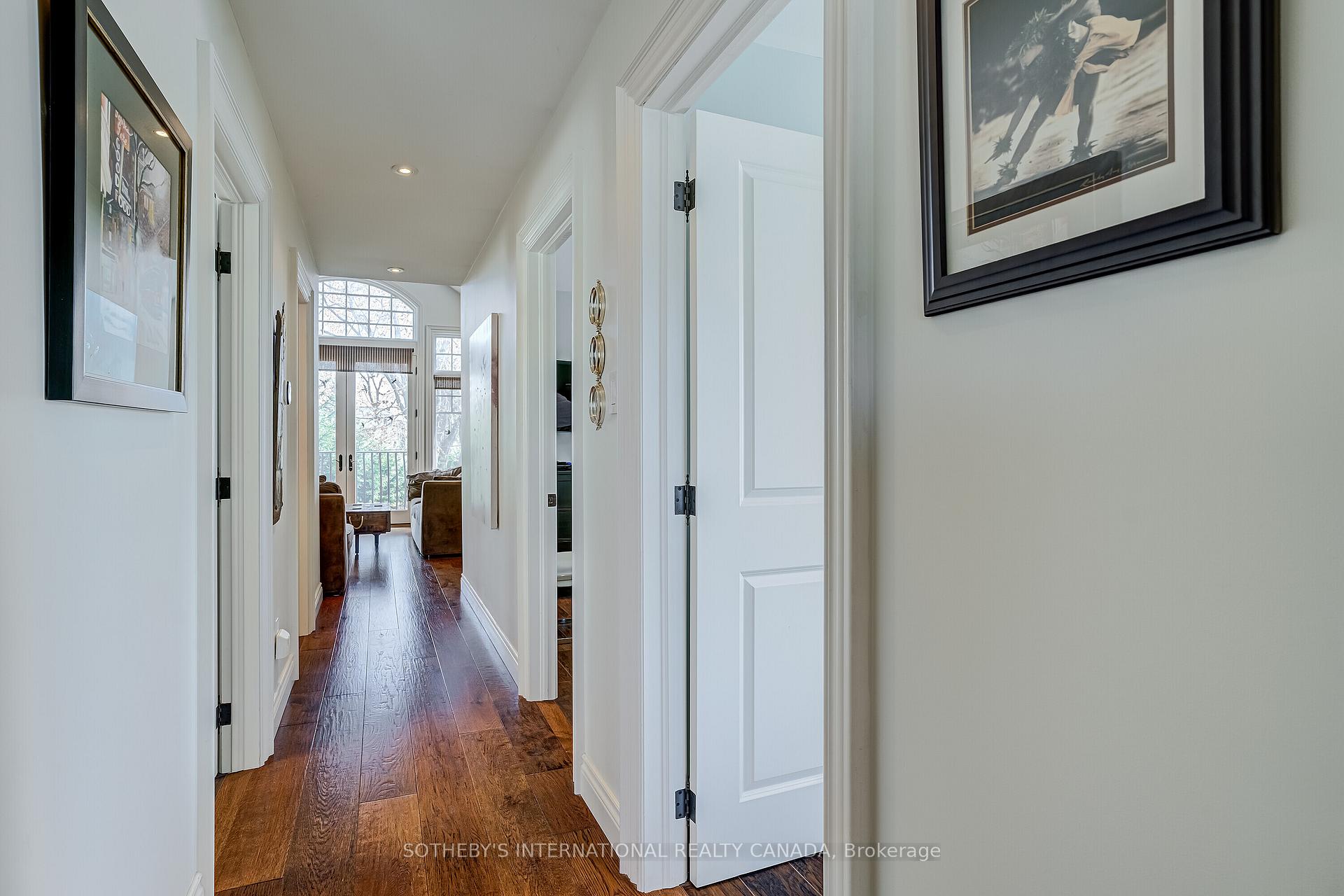 31 Maple Avenue N