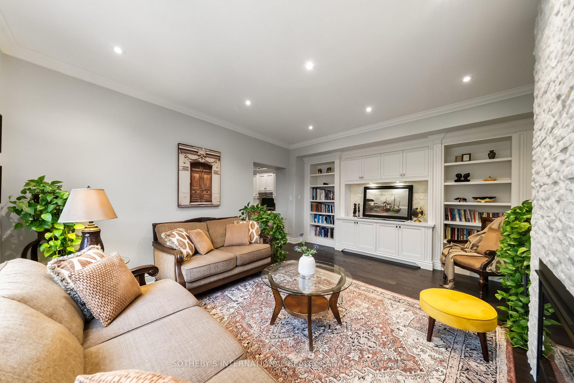 262 Martin Grove Road