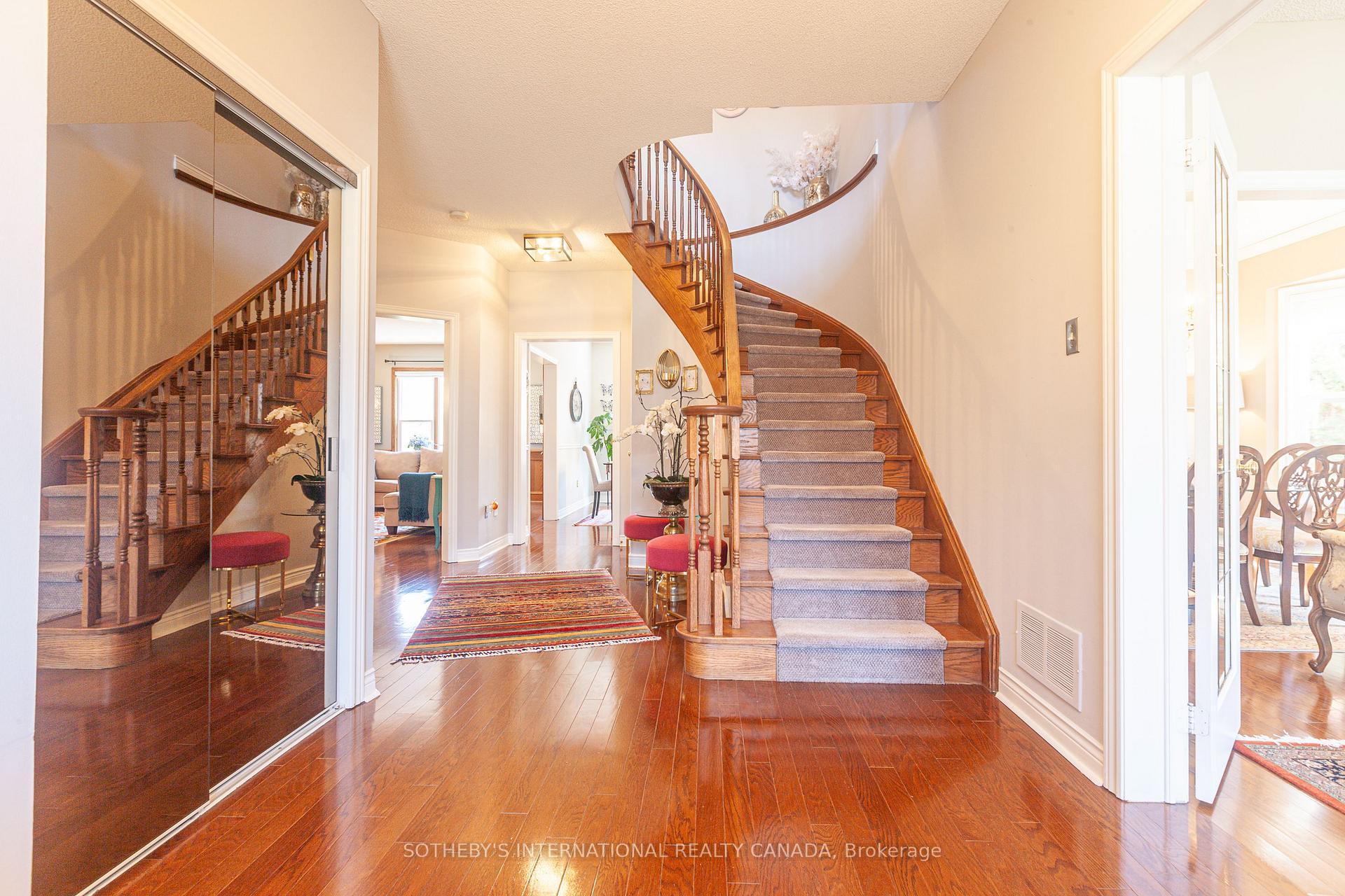 3940 Rolling Valley Drive