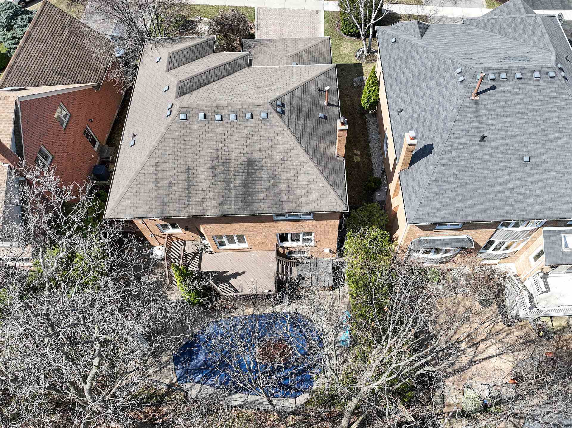 3940 Rolling Valley Drive