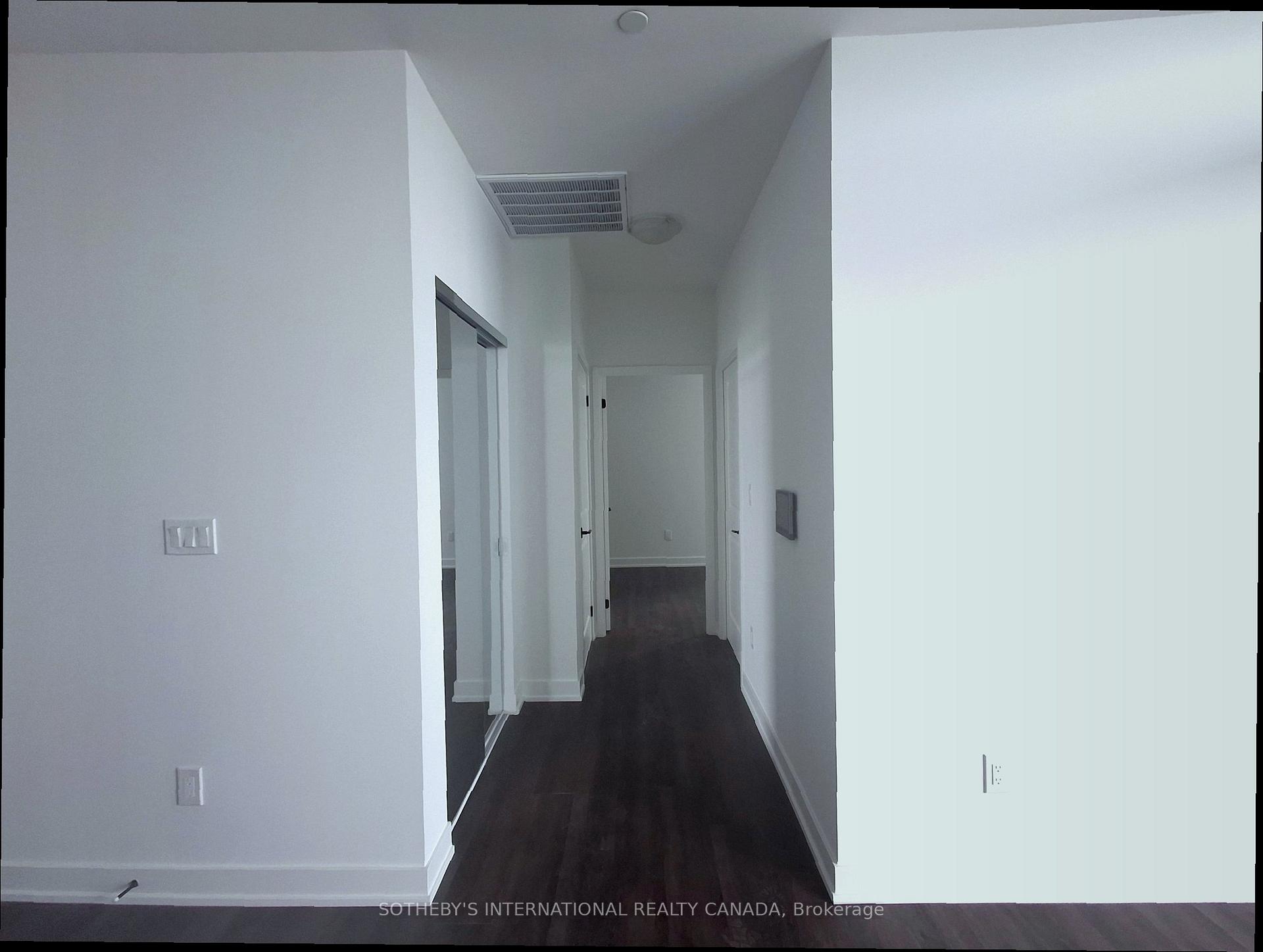 2075 Lakeshore Road 1303