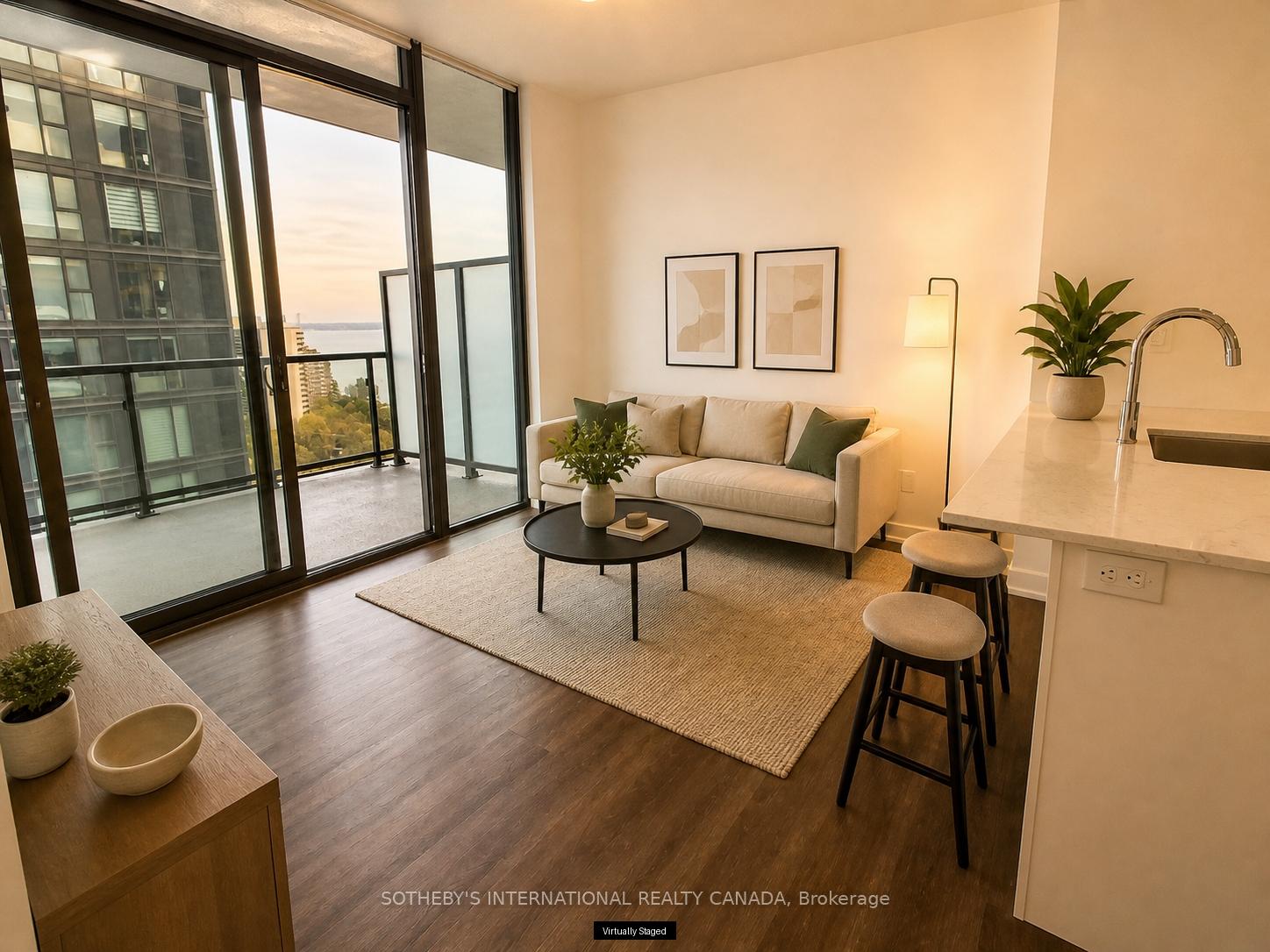 2075 Lakeshore Road 1303
