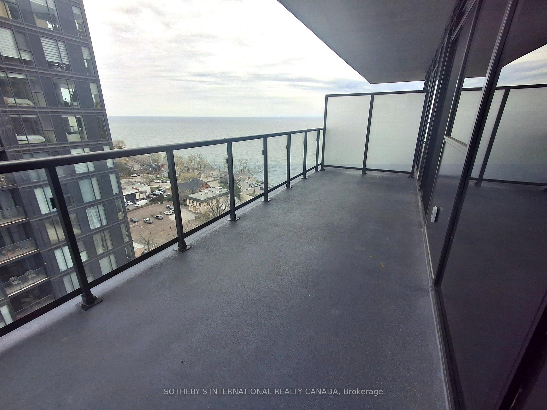2075 Lakeshore Road 1303