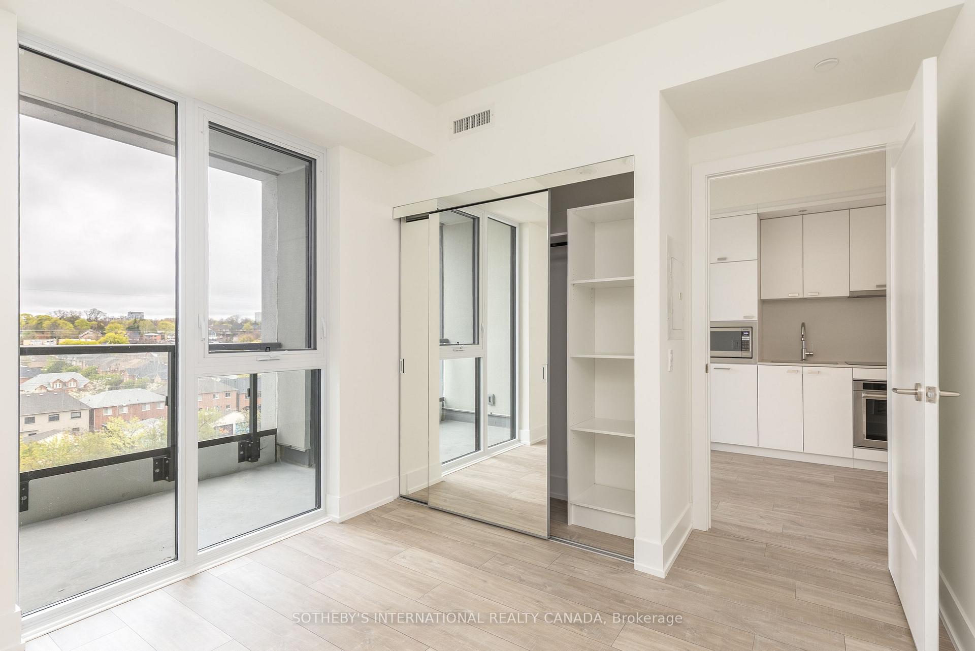 858 Dupont Street 610