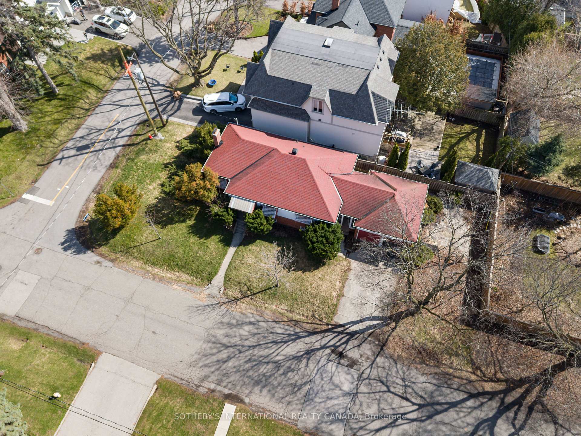 47 Grenview Boulevard