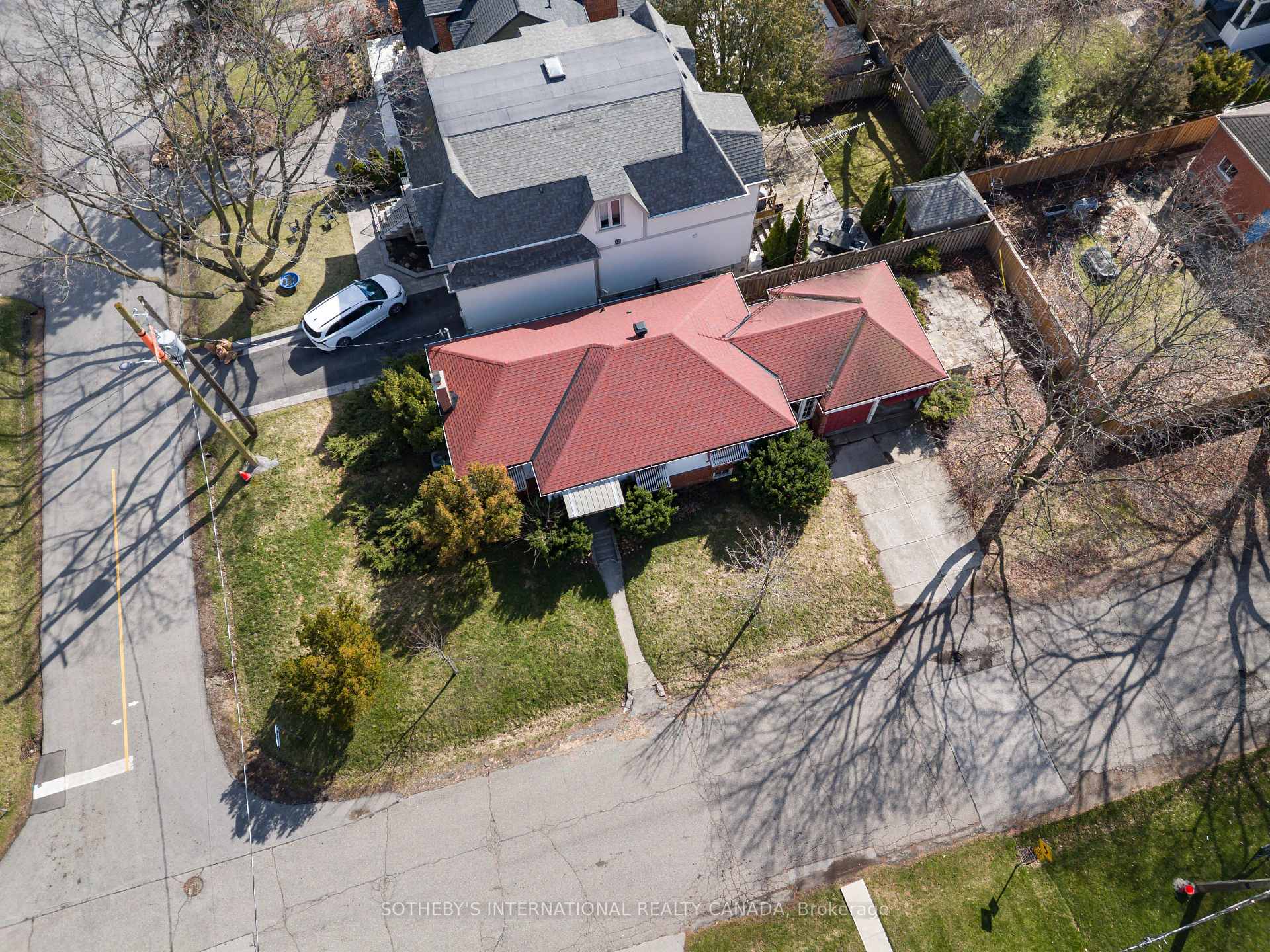47 Grenview Boulevard
