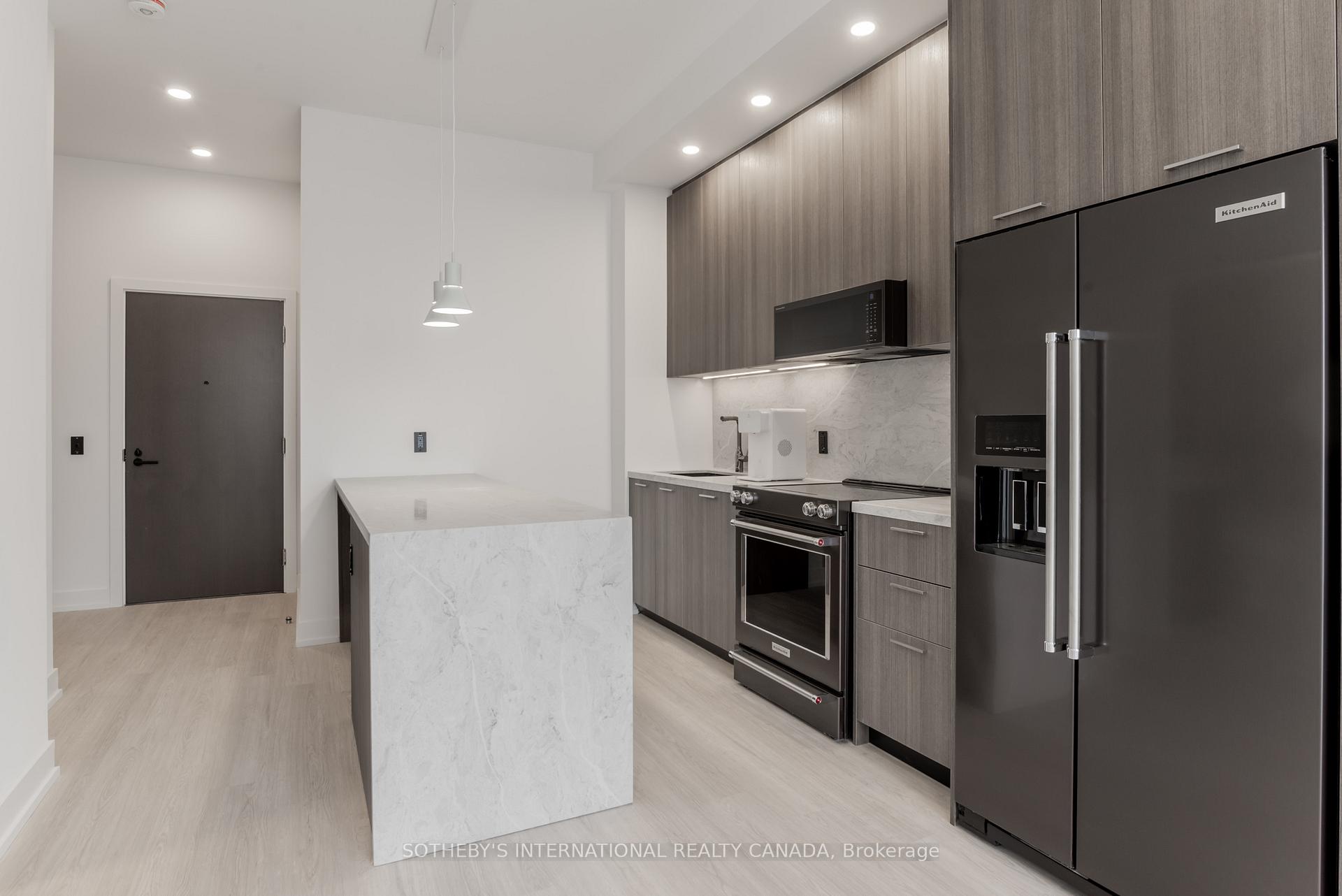 31 York Garden Way 505