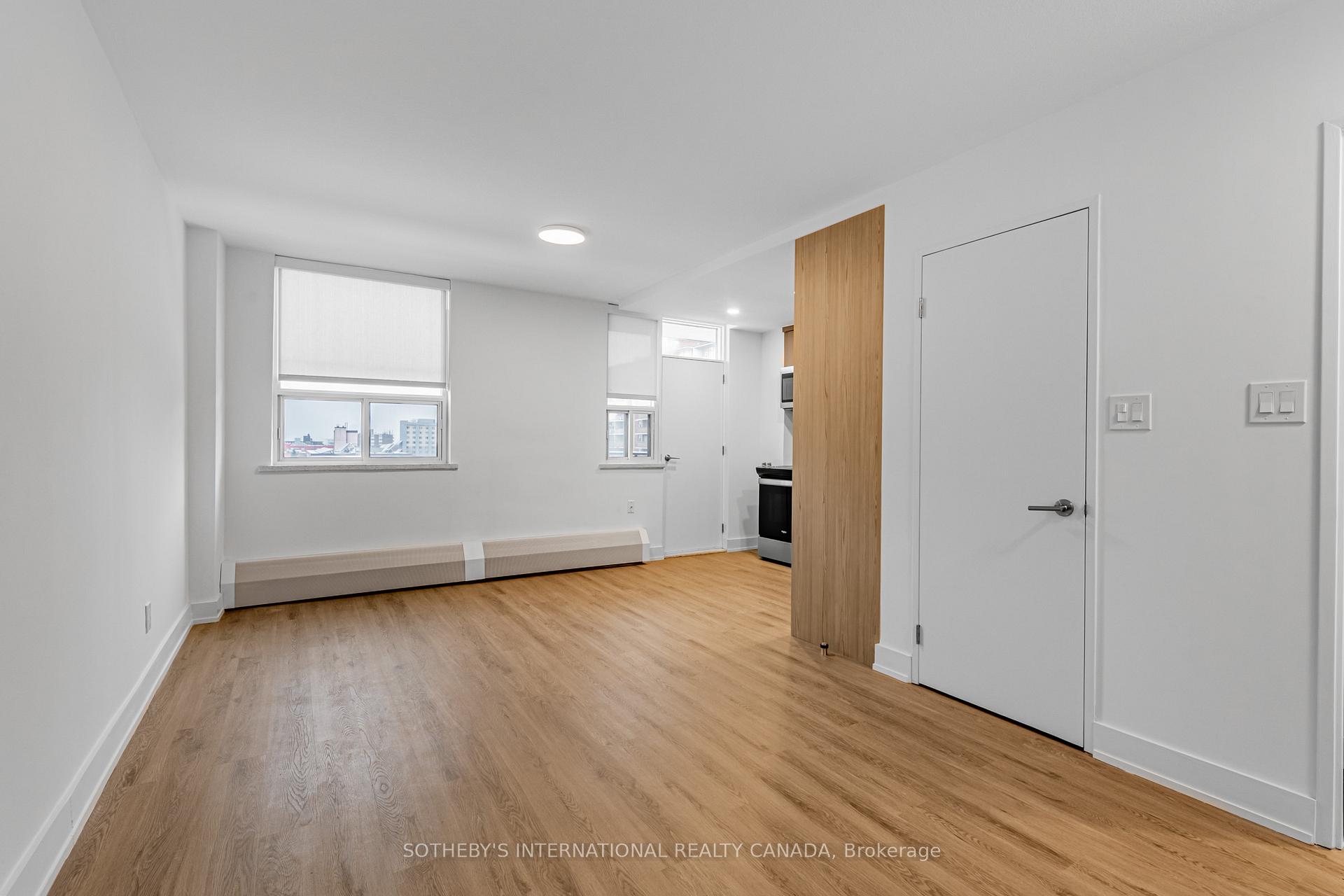115 Tyndall Avenue S0407