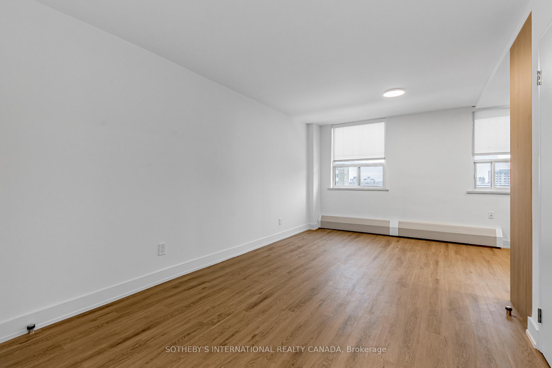 115 Tyndall Avenue S0407