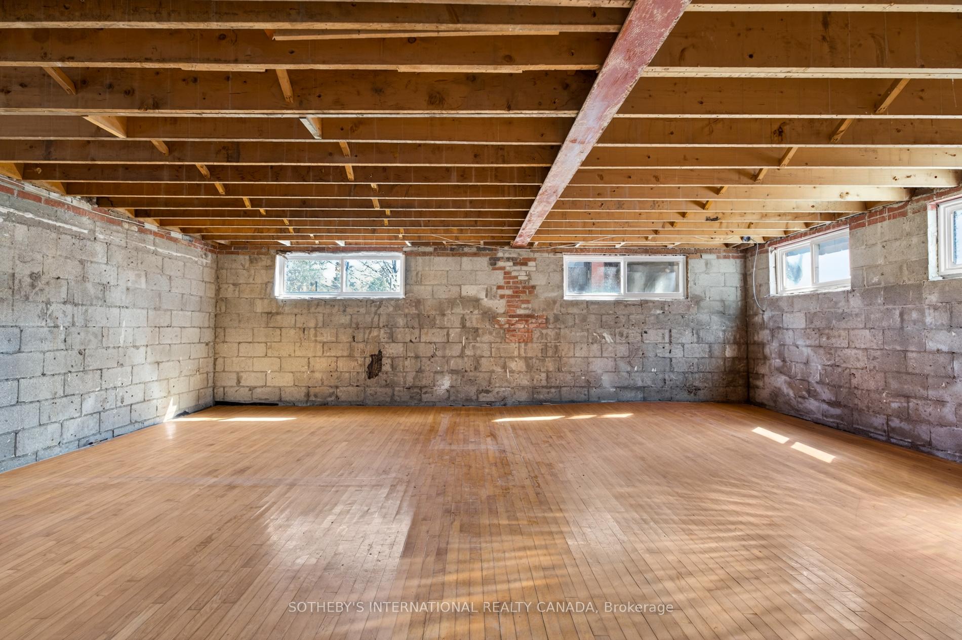 579 Indian Road