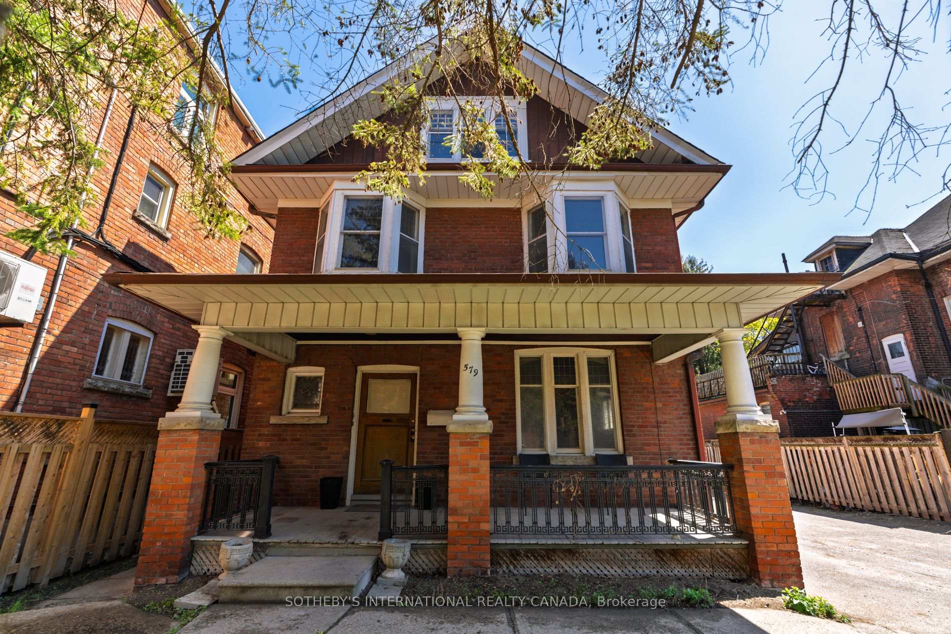 579 Indian Road