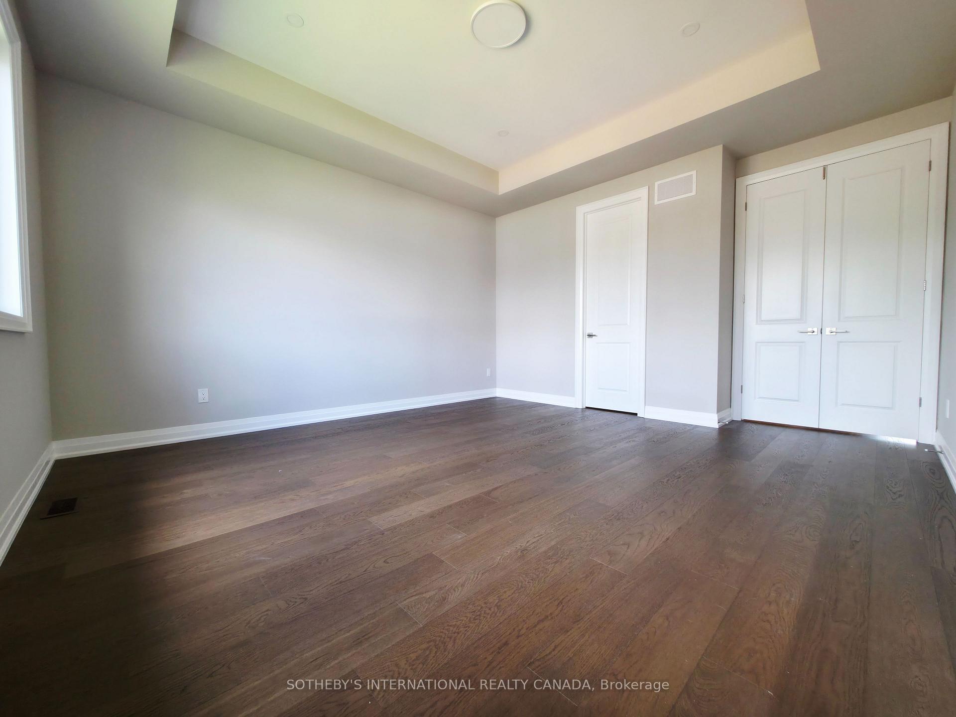 516 Markay Common