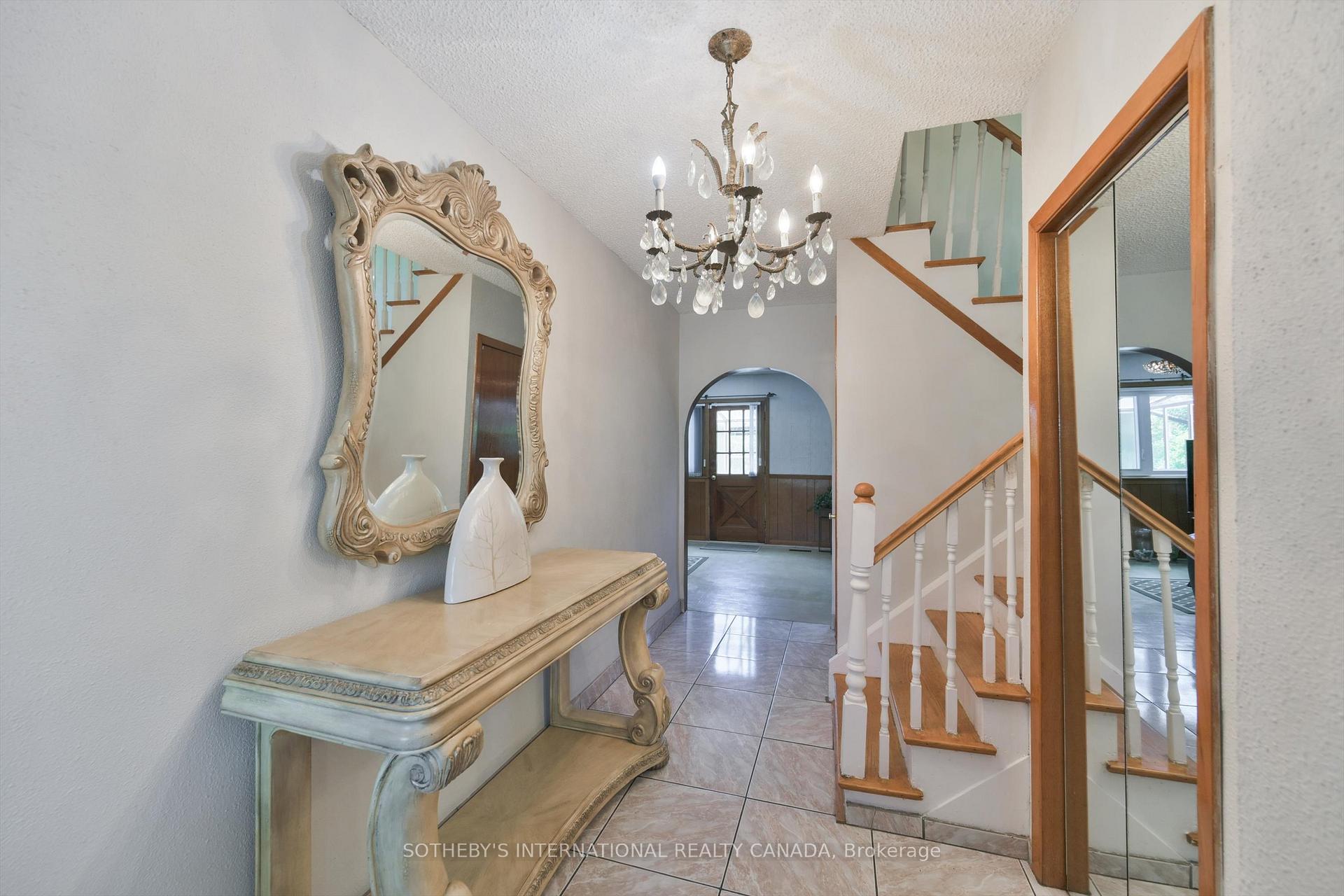 283 Derrydown Road