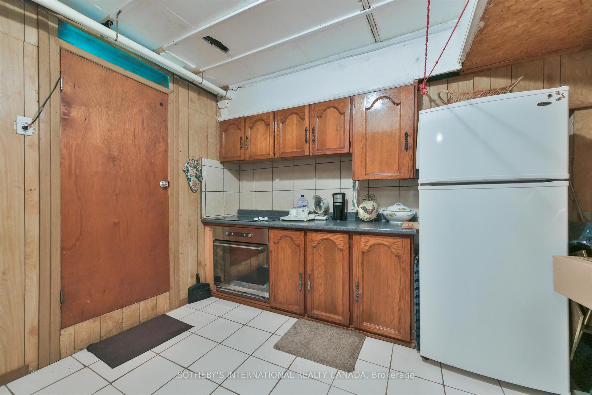 283 Derrydown Road