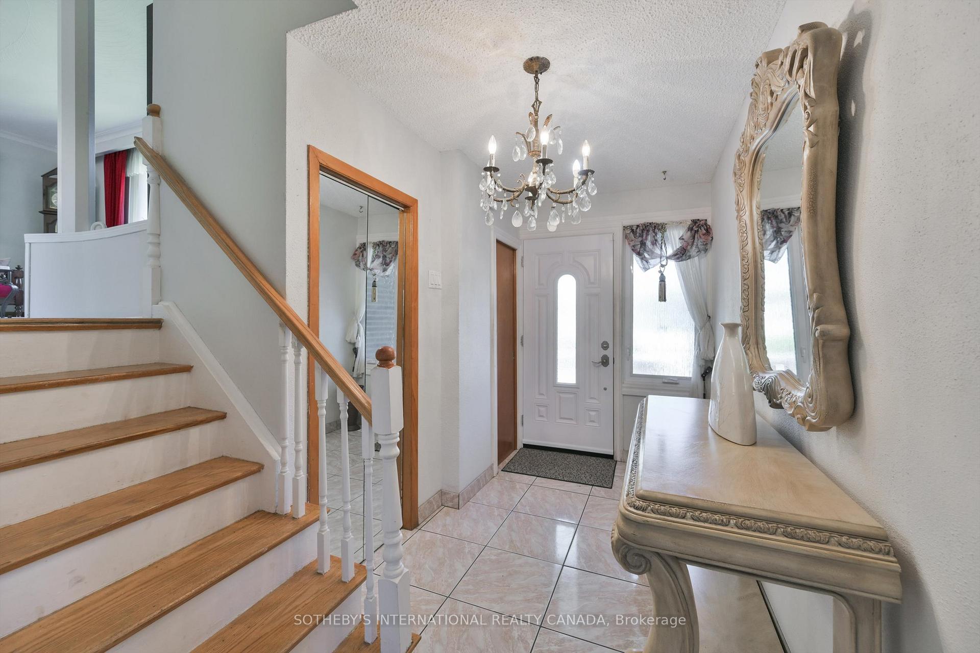 283 Derrydown Road