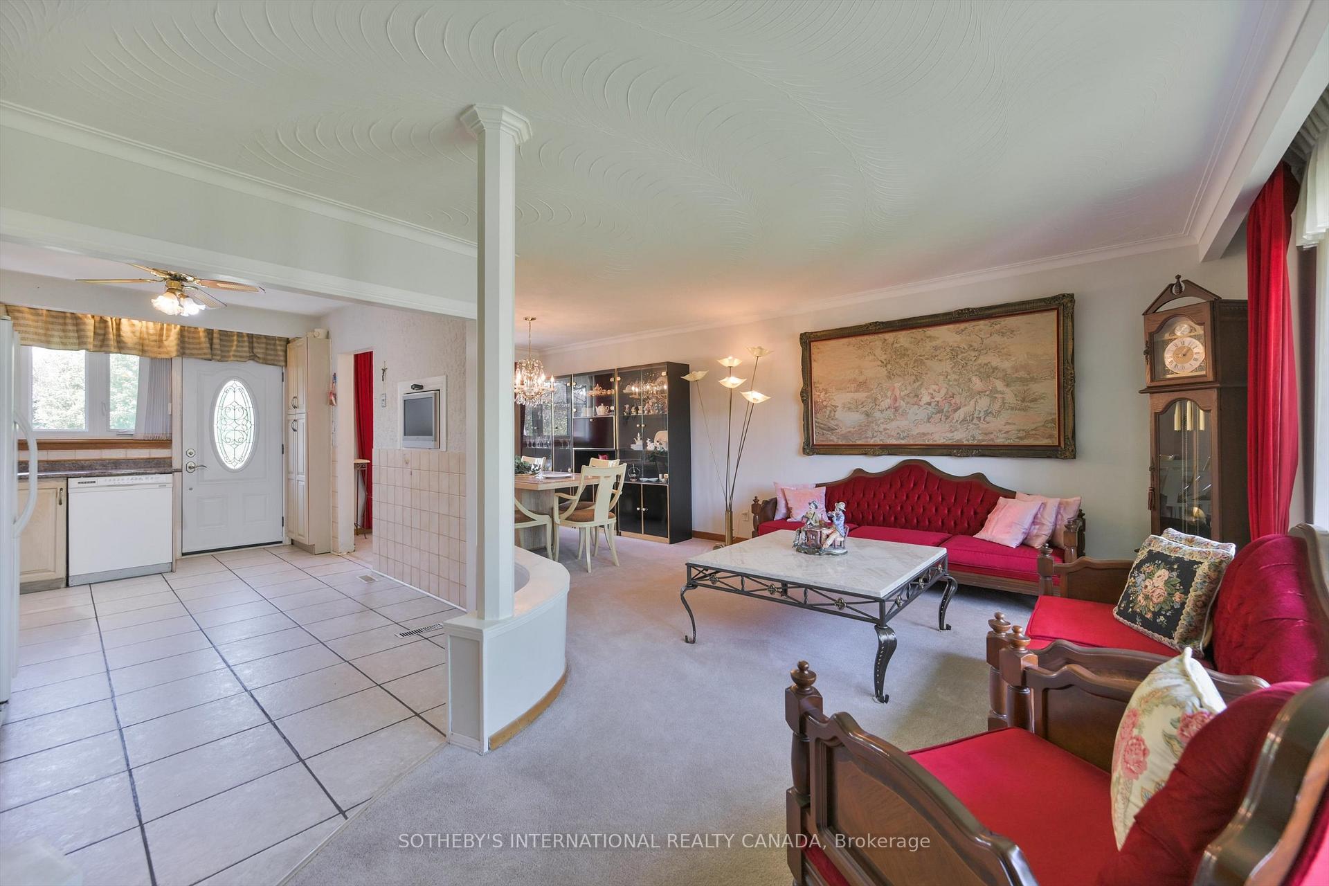283 Derrydown Road