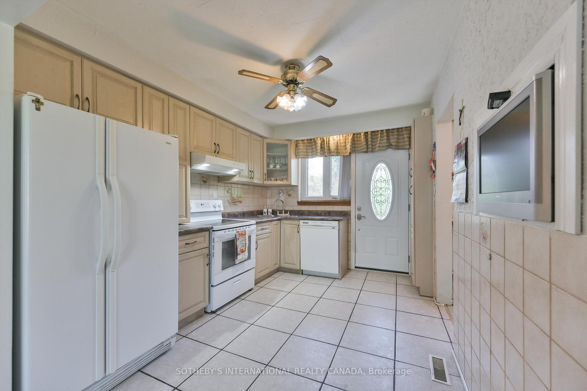 283 Derrydown Road