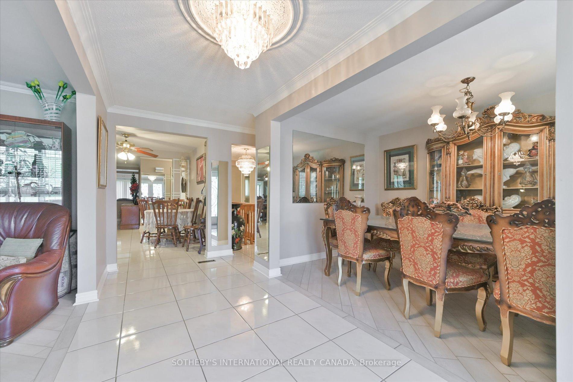 502 Queens Drive