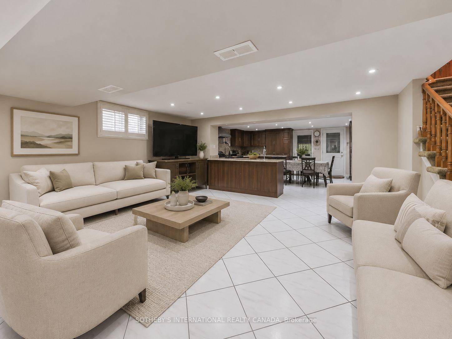 502 Queens Drive