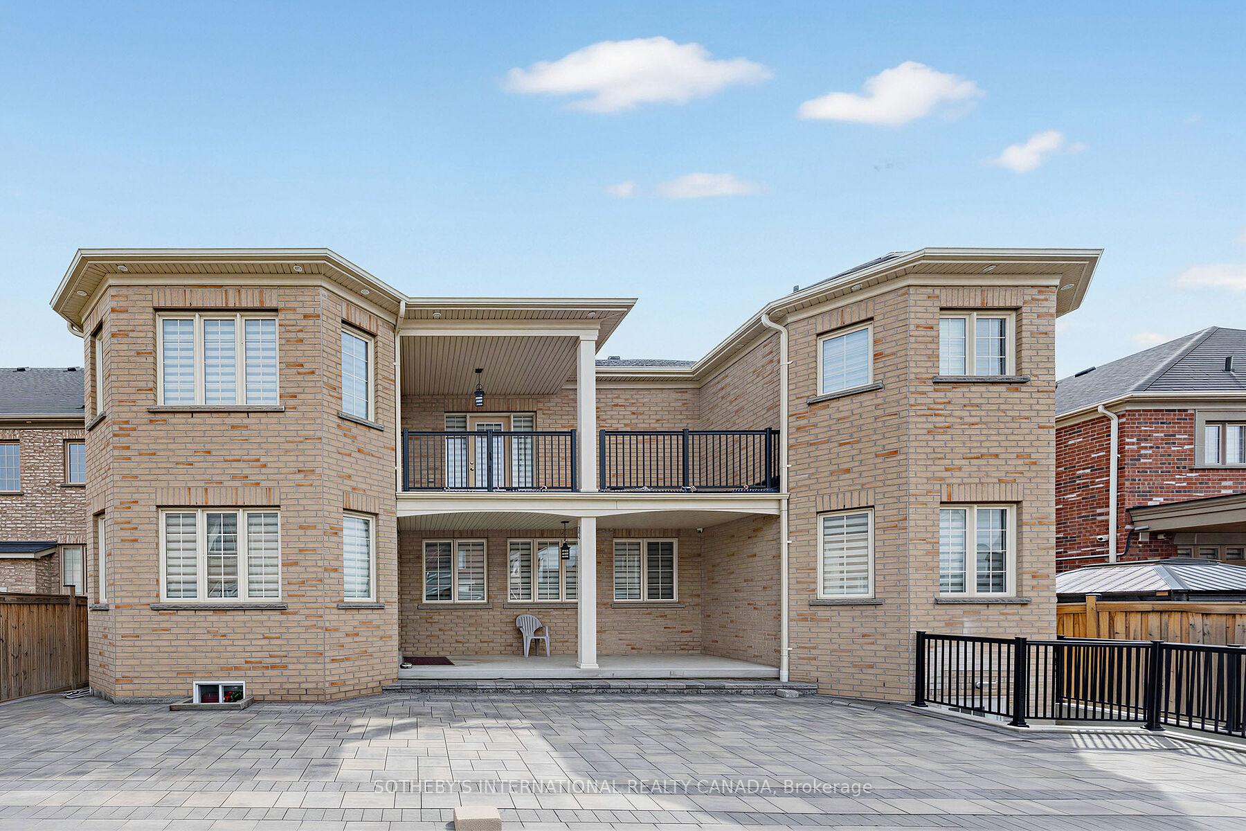 54 Kelways Circle Main/Upper