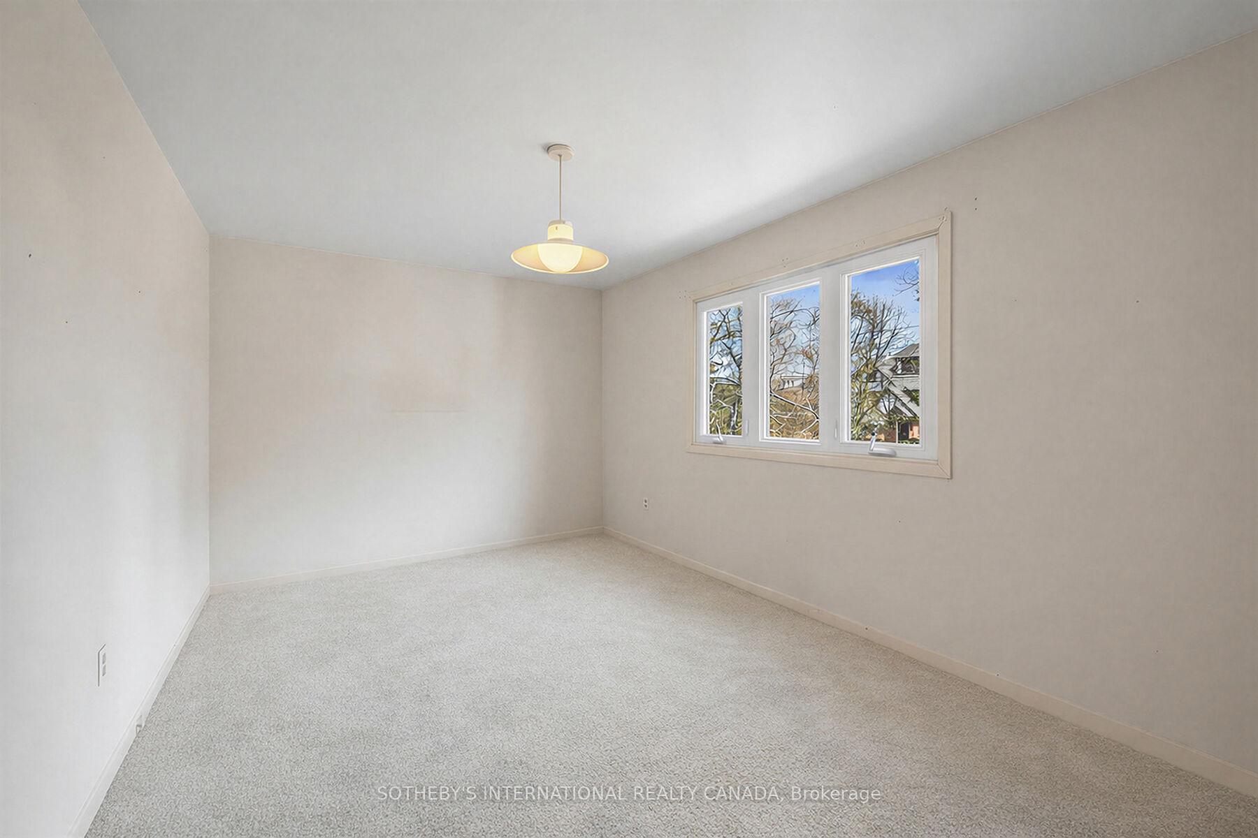80 Ben Machree Drive