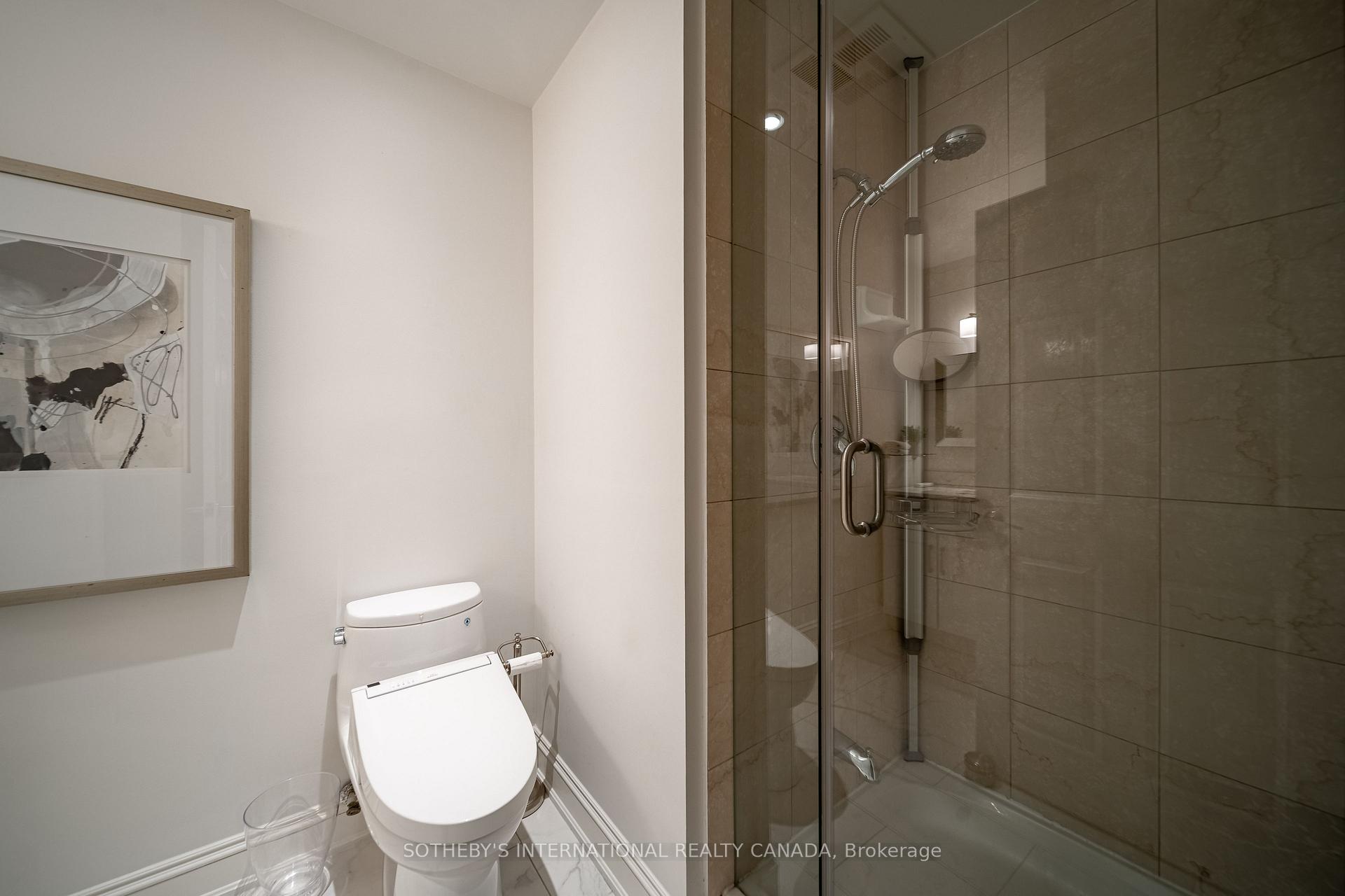 80 Palace Pier Court 302, Toronto Unit: 302