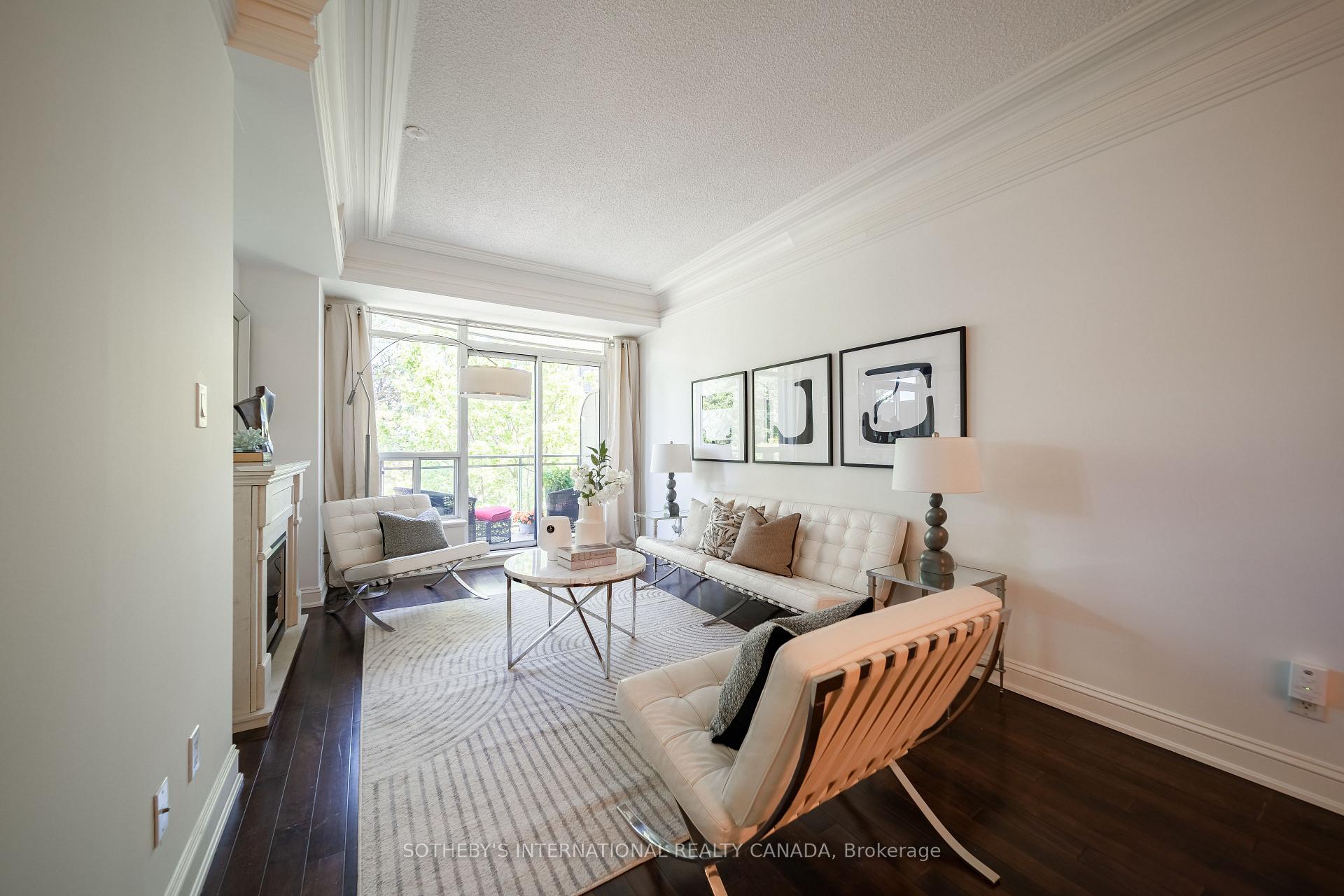 80 Palace Pier Court 302, Toronto Unit: 302