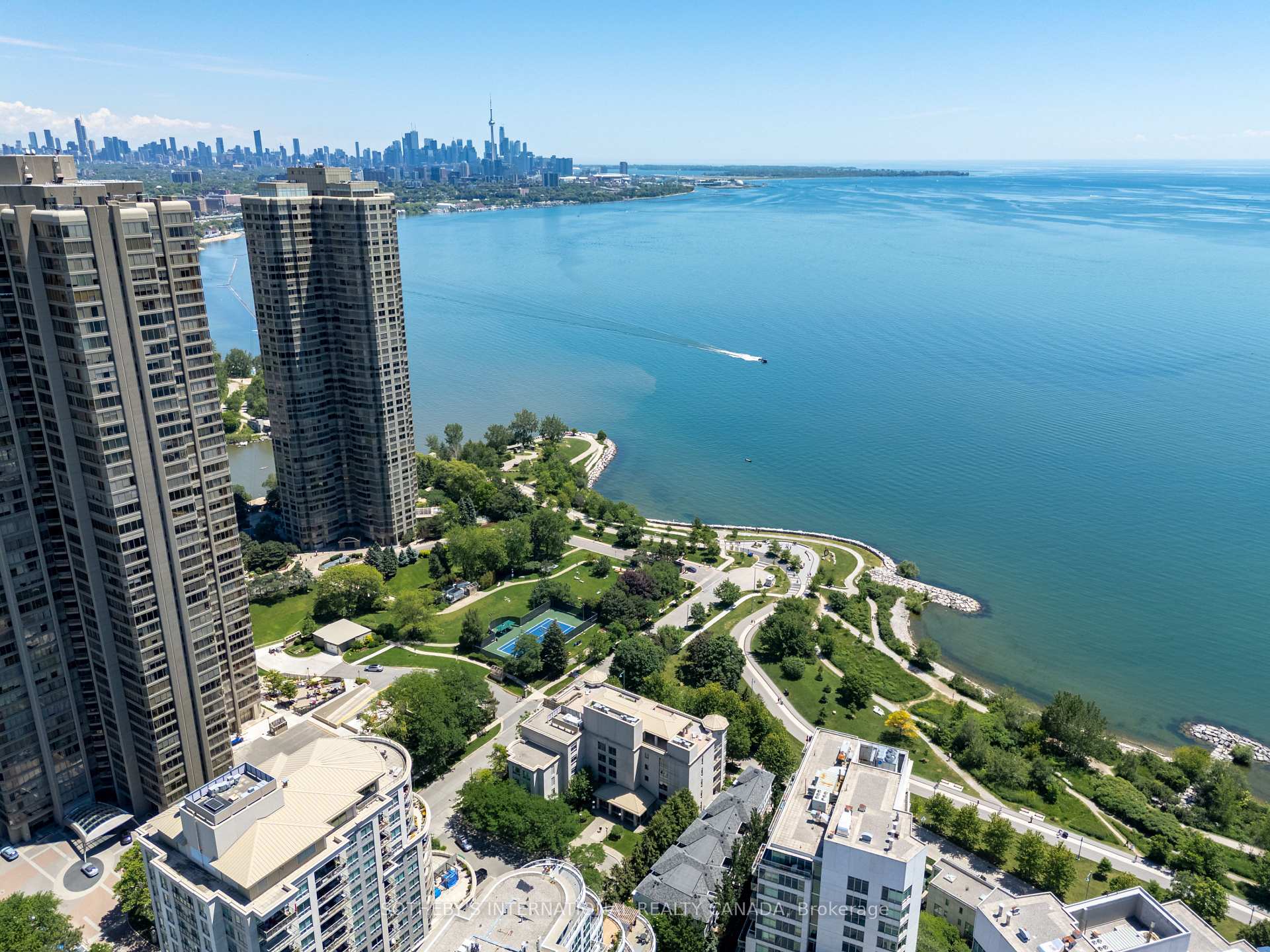 80 Palace Pier Court 302, Toronto Unit: 302