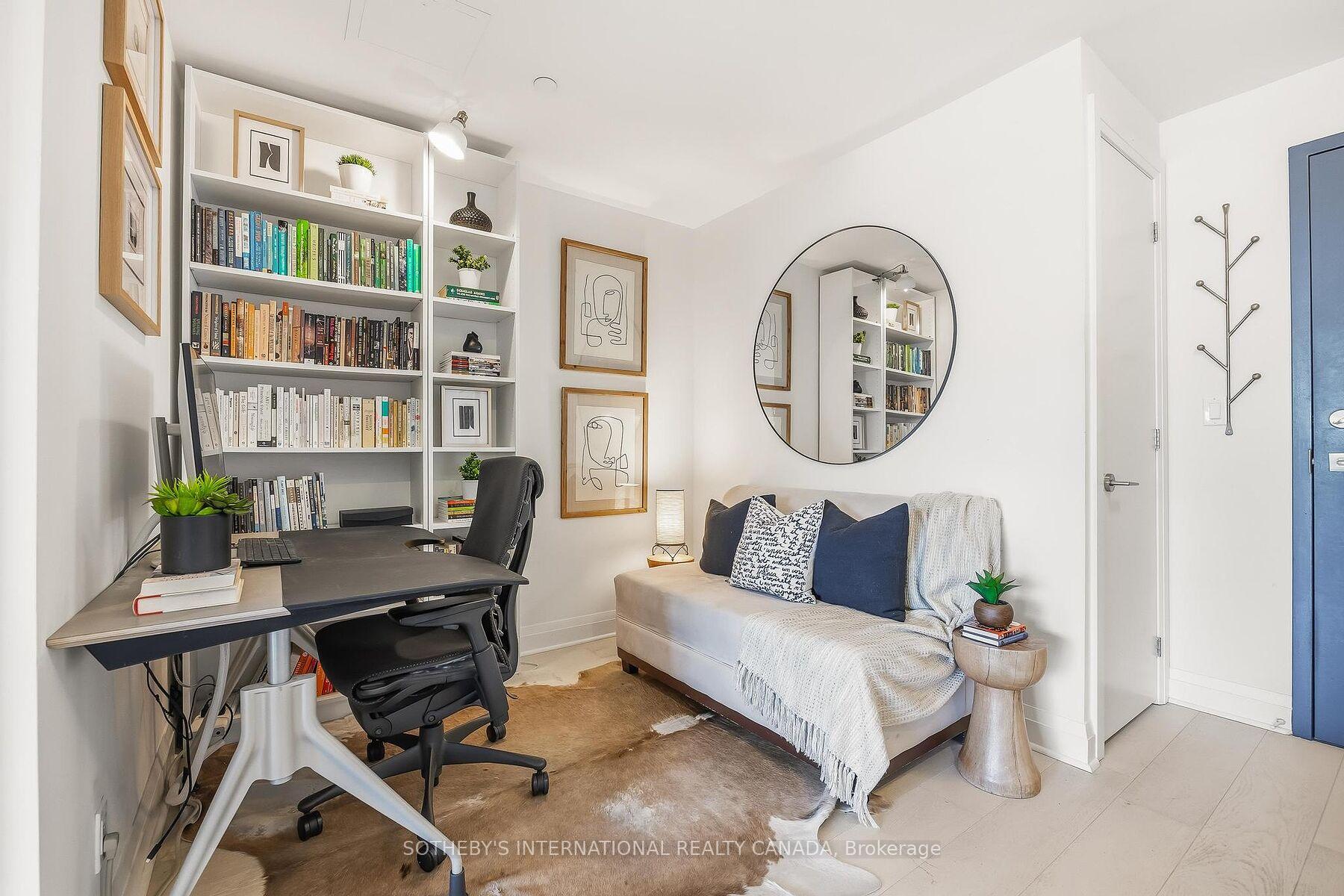 245 Perth Avenue N 104, Toronto Unit: 104