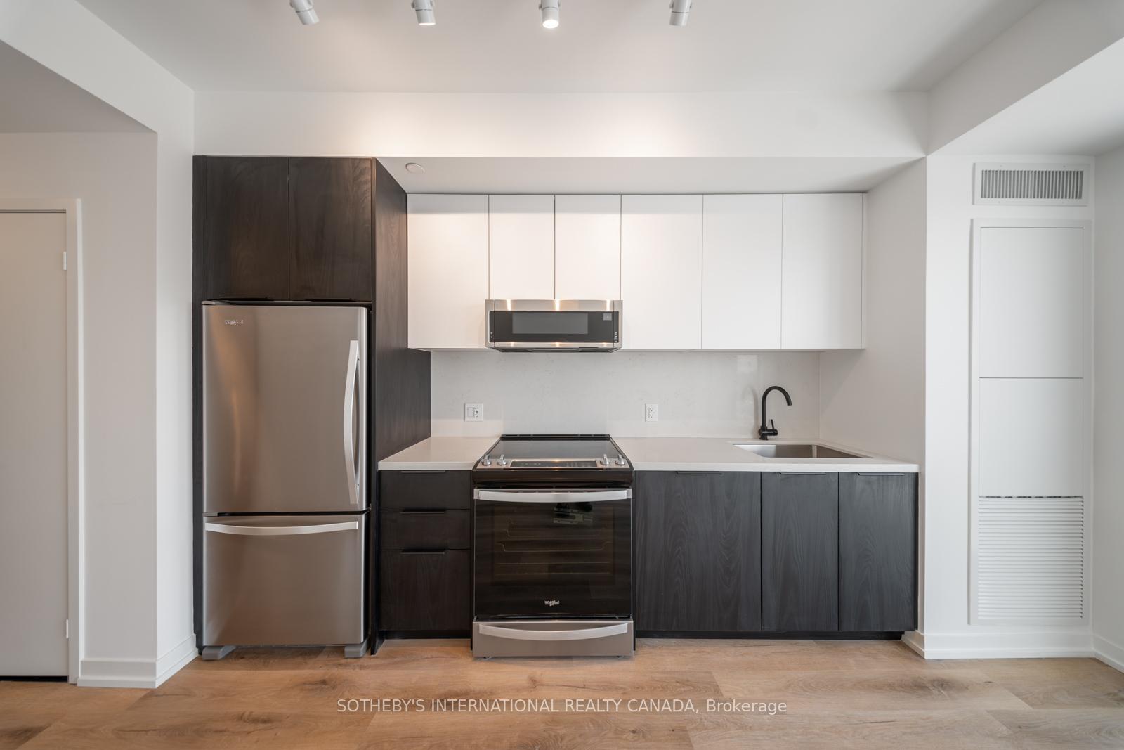 5 York Garden Way 703, Toronto Unit: 703