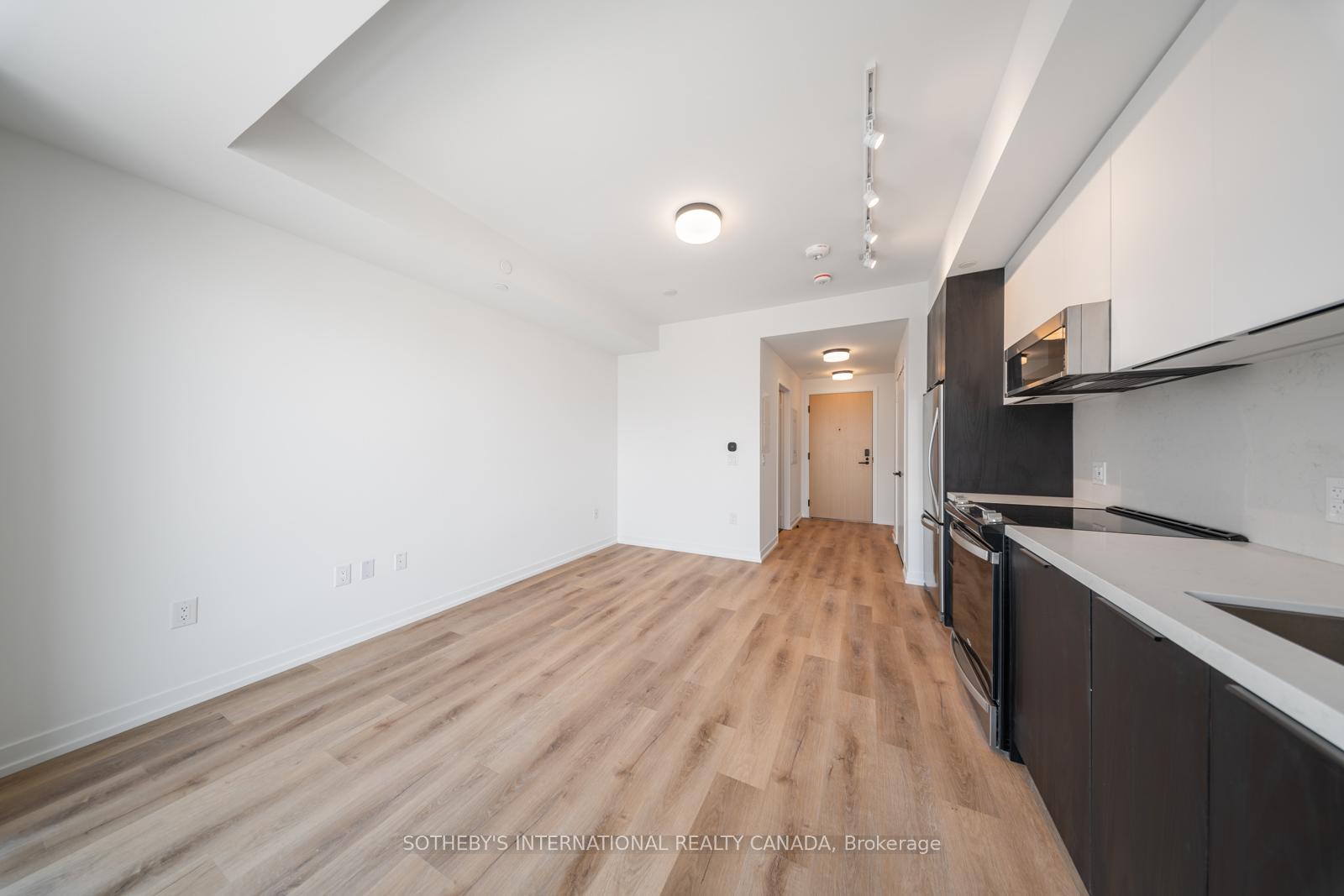 5 York Garden Way 703, Toronto Unit: 703