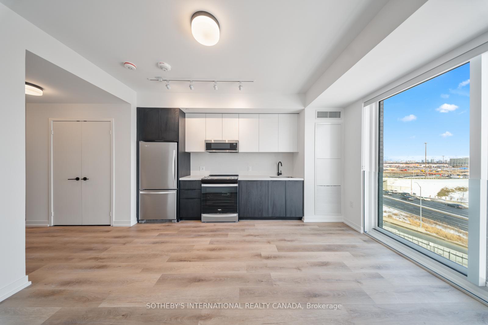 5 York Garden Way 703, Toronto Unit: 703