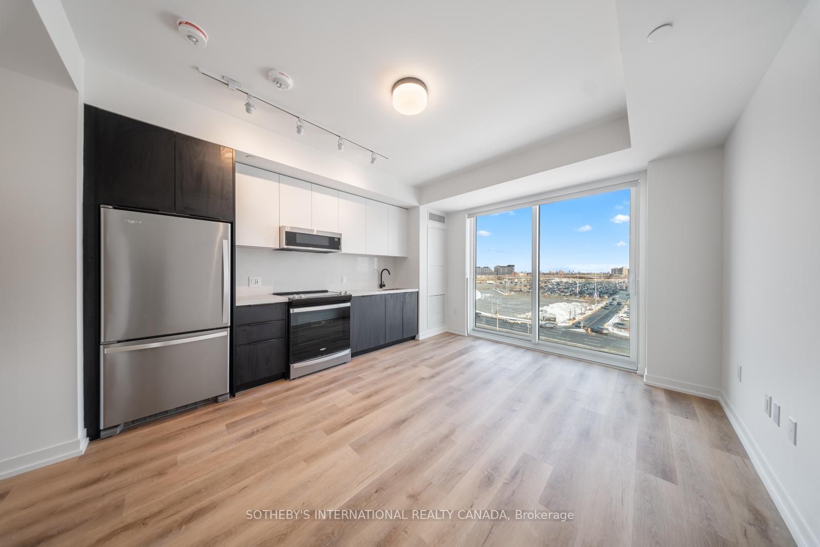 5 York Garden Way 703, Toronto Unit: 703