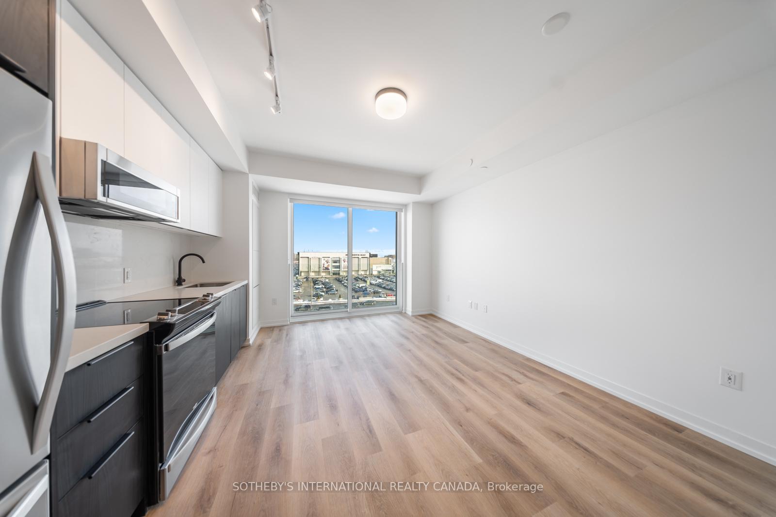 5 York Garden Way 703, Toronto Unit: 703