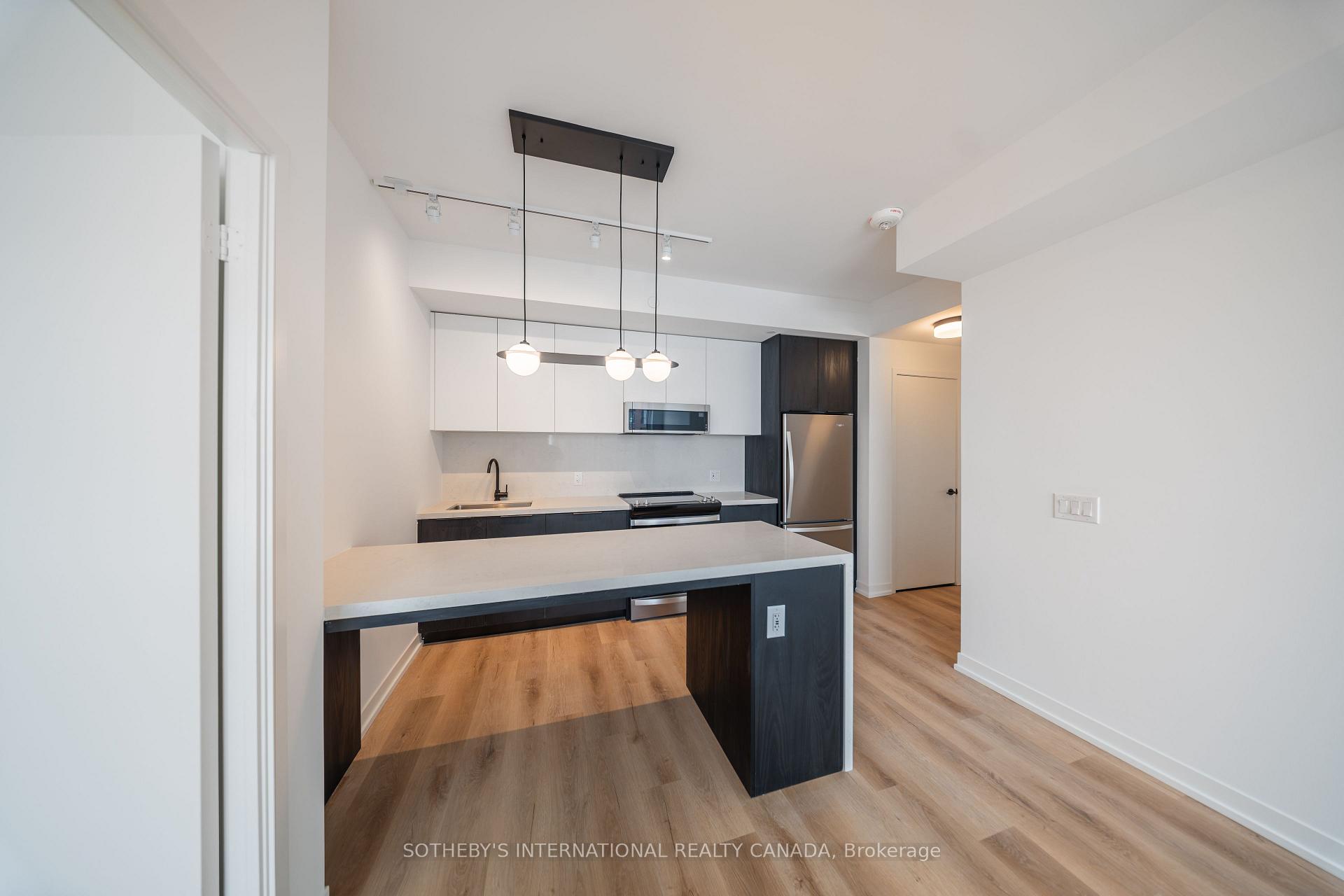 5 York Garden Way 1711, Toronto Unit: 1711