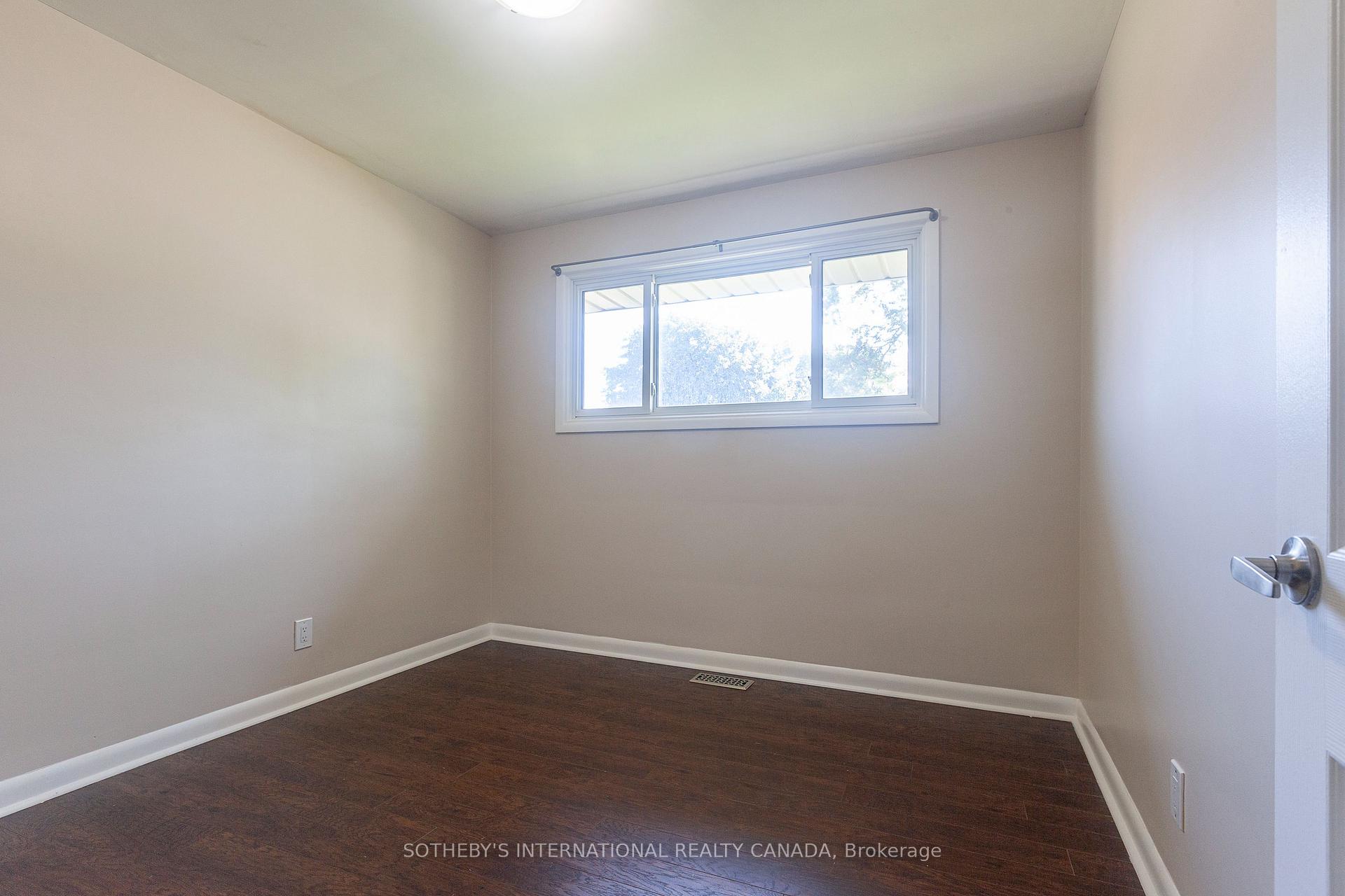 1461 Moss Glen Road